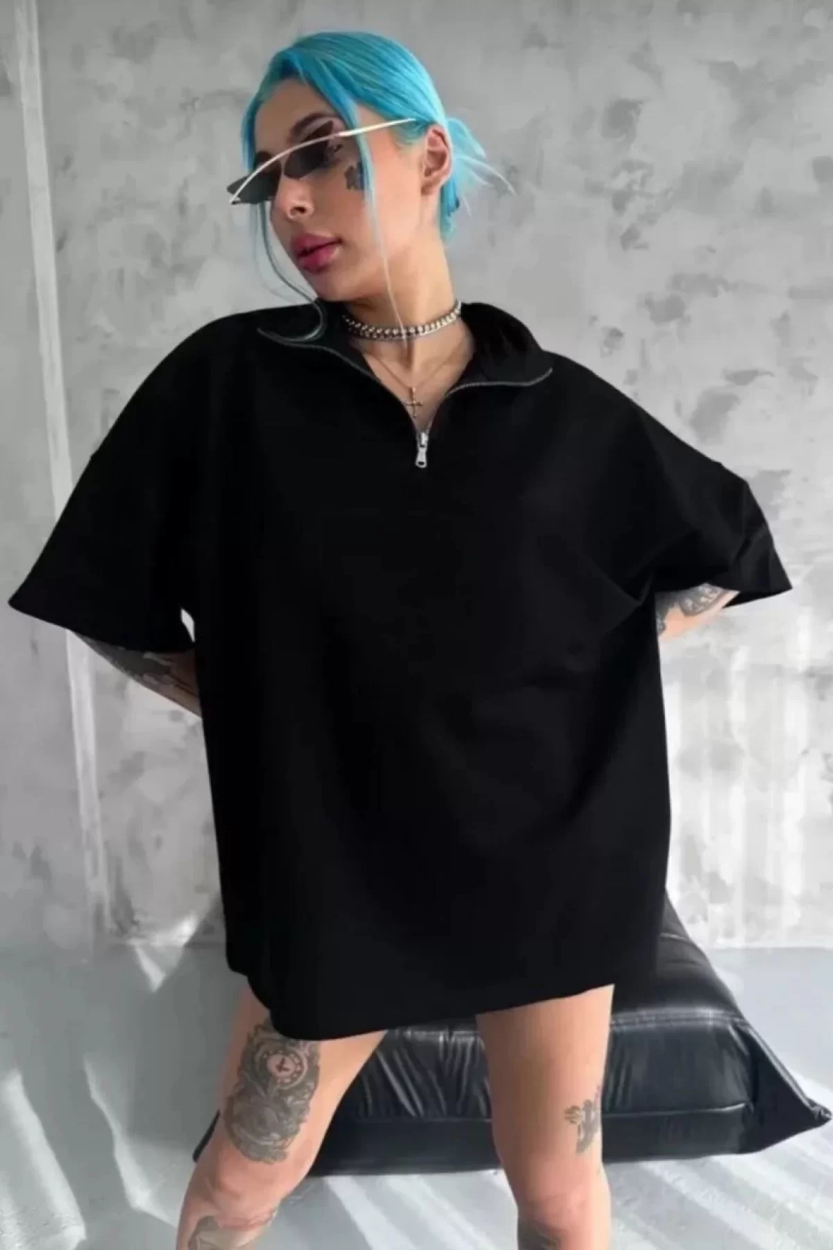 Unisex Yarım Fermuarlı Düz Oversize T-Shirt - Siyah