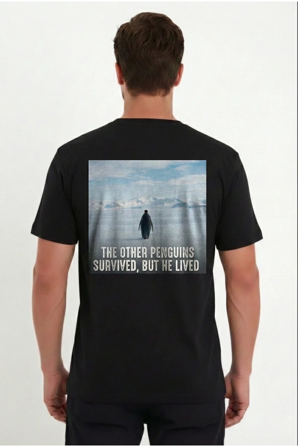 Erkek Oversize Tişört - Sırt Baskılı Survivor Penguin Temalı Felsefi Yazılı - Siyah