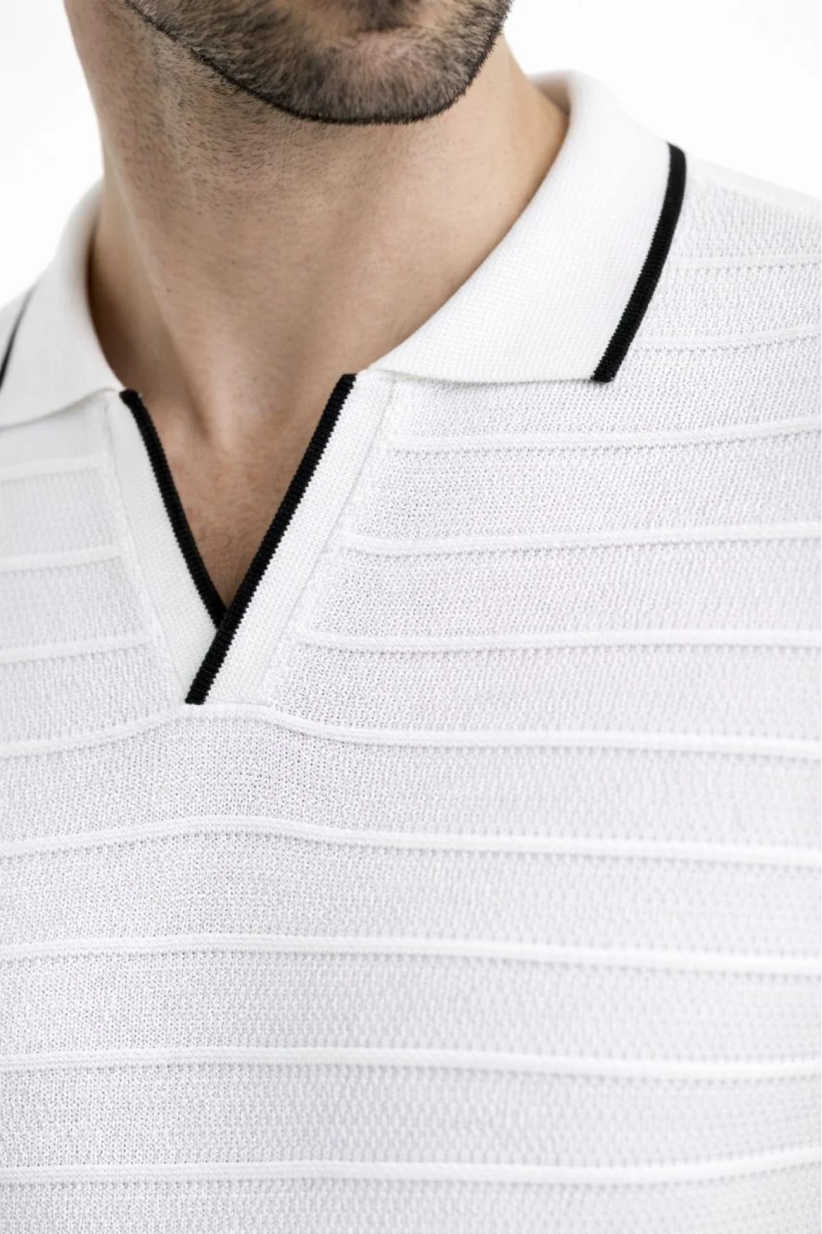 Erkek 3’lü Paket Triko Yakalı Düğmesiz Açık Yaka Fitilli Kısa Kollu Regular Fit Tişört -