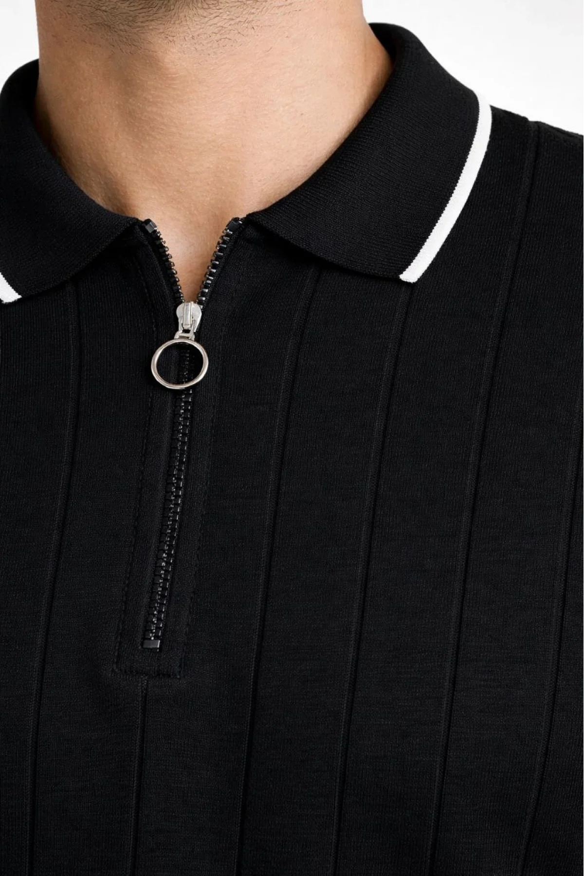 Erkek 2’li Paket Dokuma Triko  Fermuarlı Yakalı Fitilli Kısa Kollu Regular Fit Tişört - Bej & Siyah