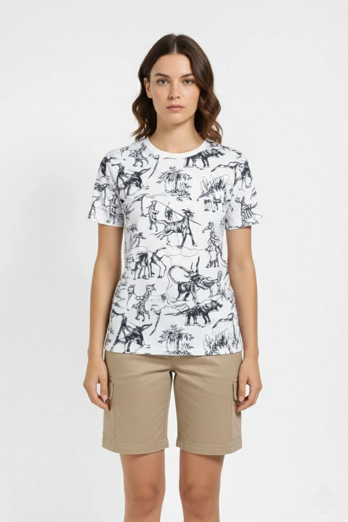 Kadın Beyaz Dinozor Desenli Tişört Regular Kalıp Bisiklet Yaka Dijital Baskılı - Beyaz