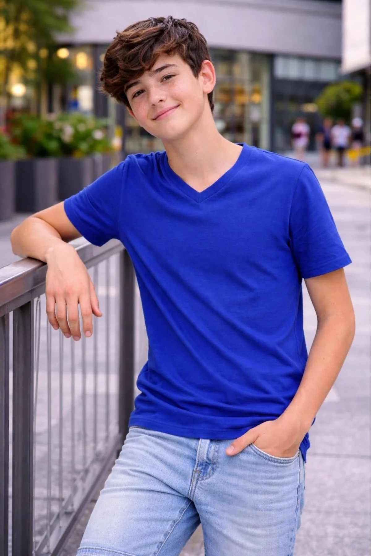 Genç Erkek Çocuk V Yaka Tişört Model - Saks Mavisi