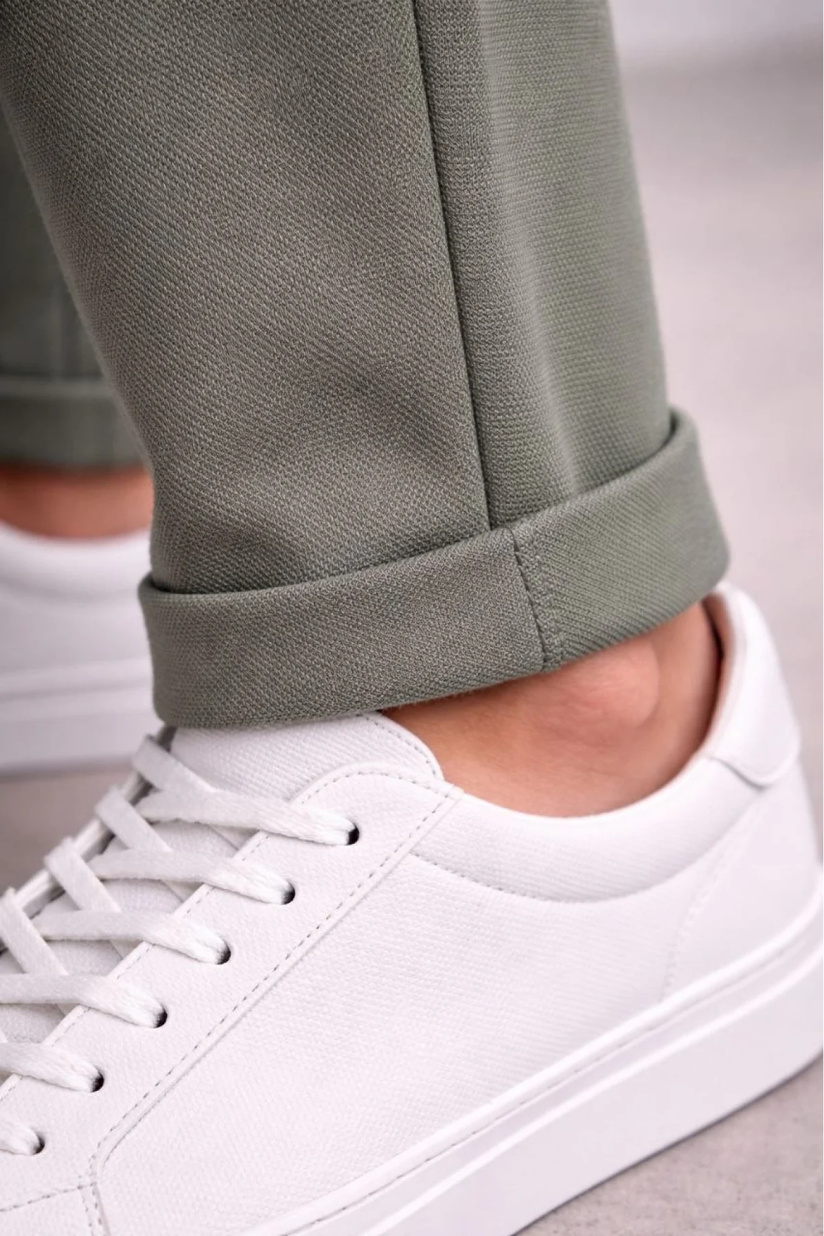 Erkek Diagonel Mikro dokulu Duble Paça Cepli Pantolon Bağcıklı Bel, Modern Kesim - Haki