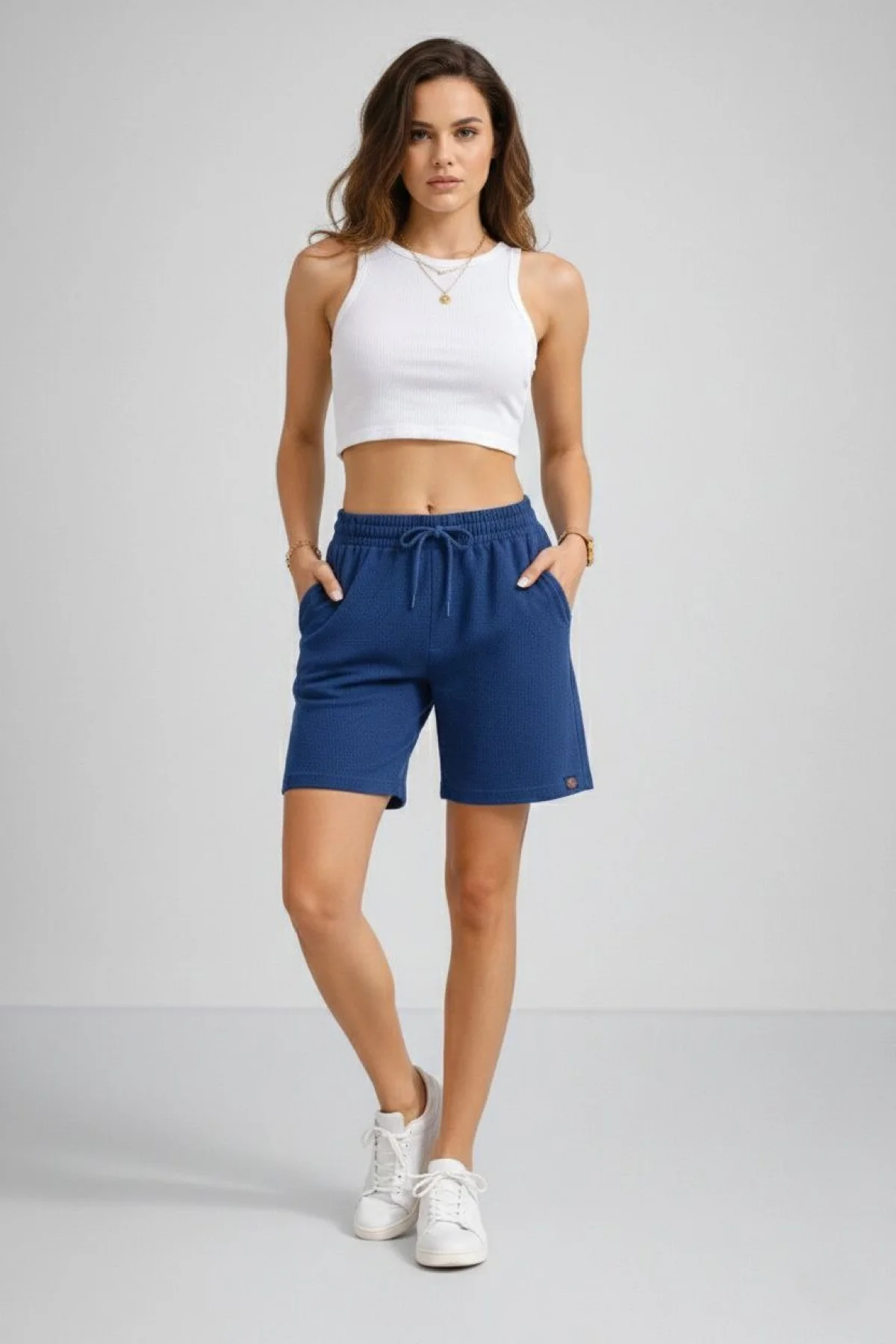 Kadın Dokuma otoban Şort Beli Lastikli Bağcıklı Cepli Kesim Şort - İndigo
