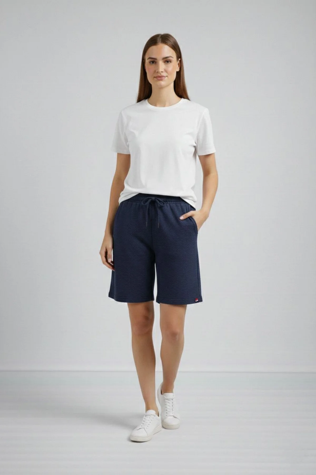 Kadın Dokuma otoban Şort Beli Lastikli Bağcıklı Cepli Kesim Şort - Lacivert