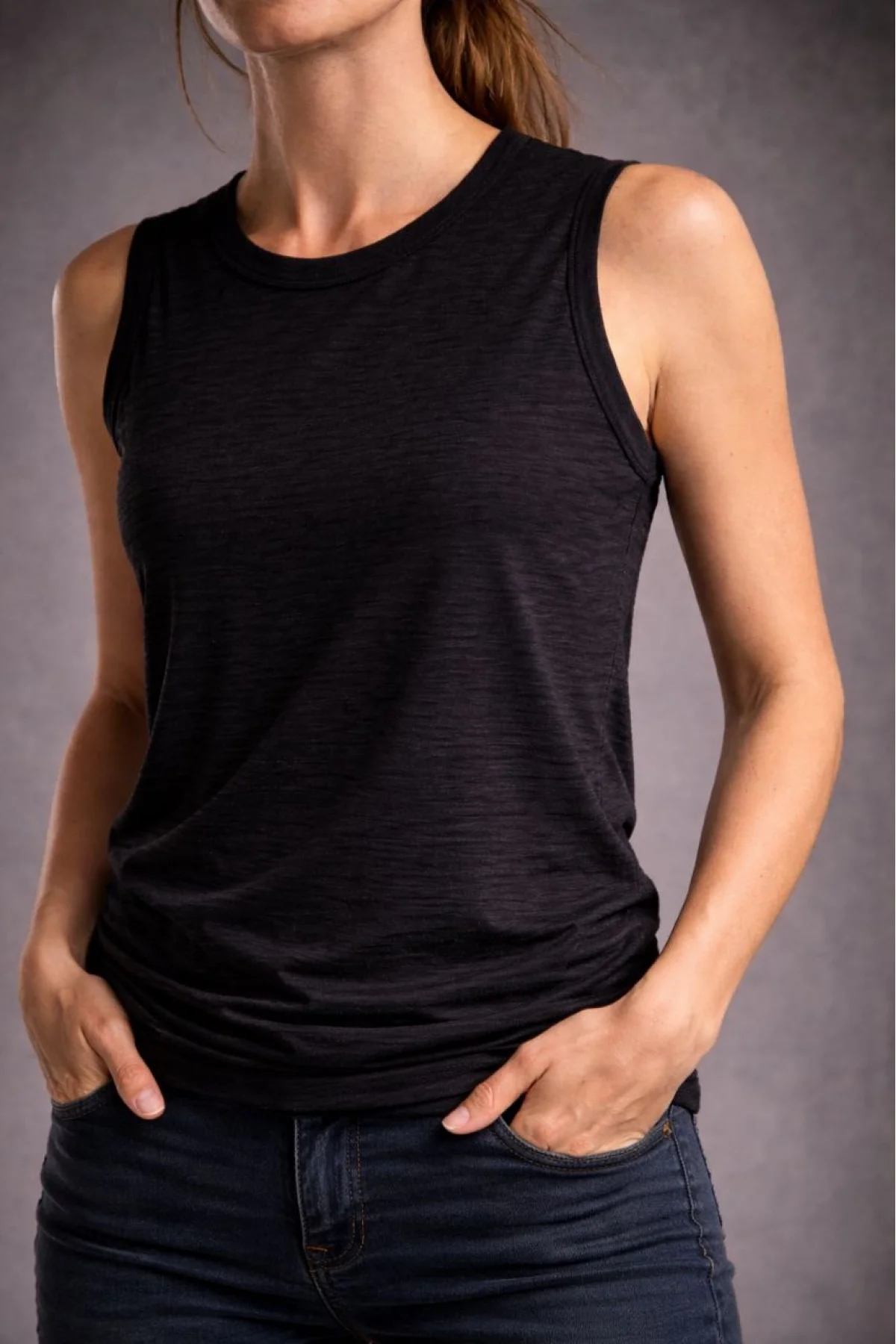 Kadın Flamlı Kumaş Sıfır Kolsuz Atlet Basic Spor Üst, Günlük ve Fitness Kullanımına Uygun - Siyah