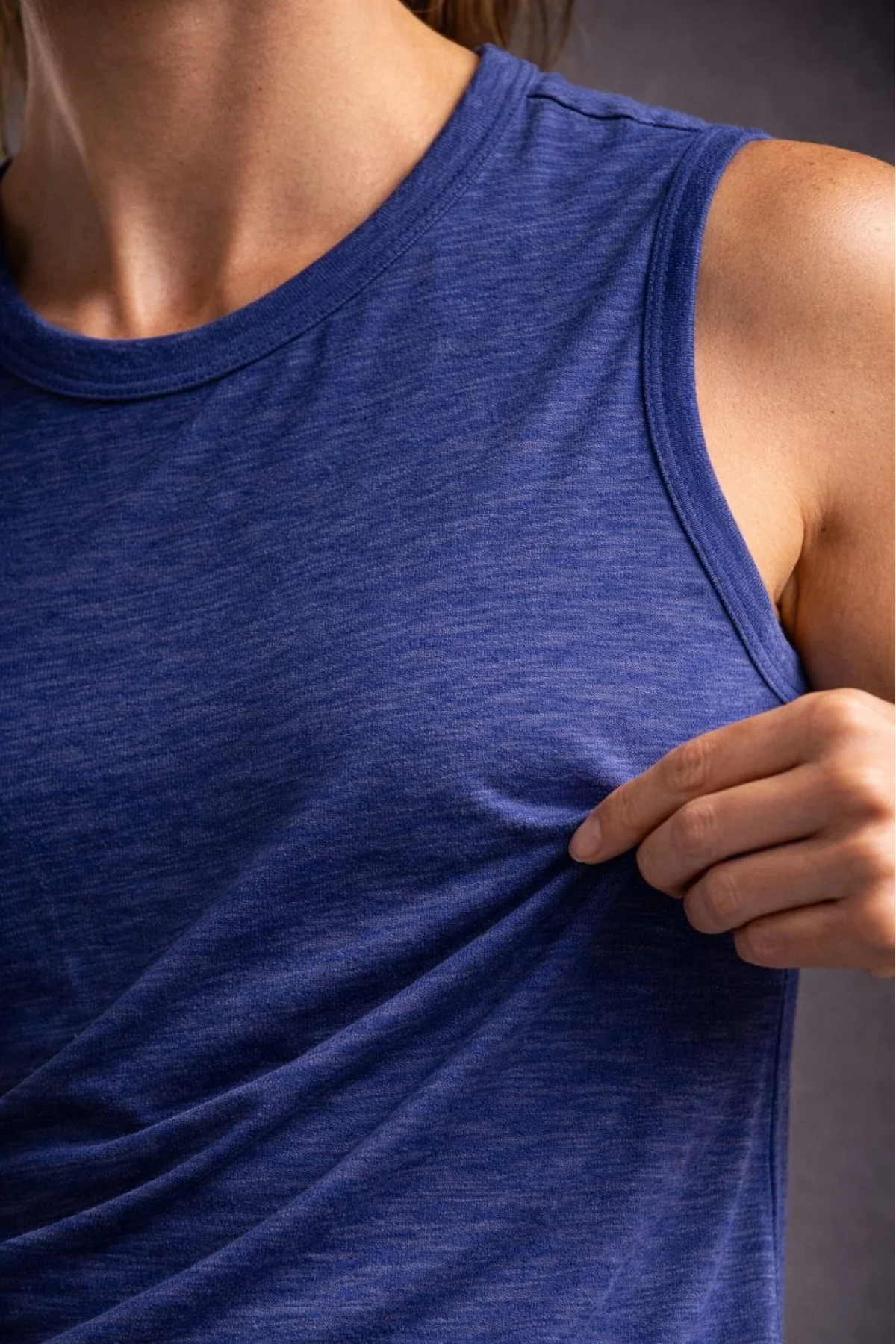 Kadın Flamlı Kumaş Sıfır Kolsuz Atlet Basic Spor Üst, Günlük ve Fitness Kullanımına Uygun - İndigo