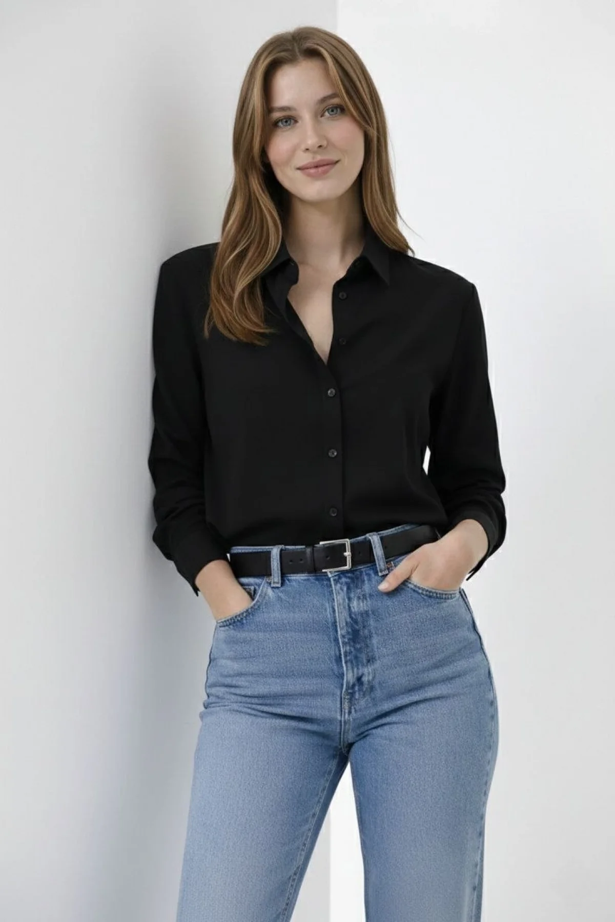 Kadın Uzun Kollu Gömlek Düğmeli Klasik Yaka Günlük ve Ofis Şıklığına uygun - Siyah