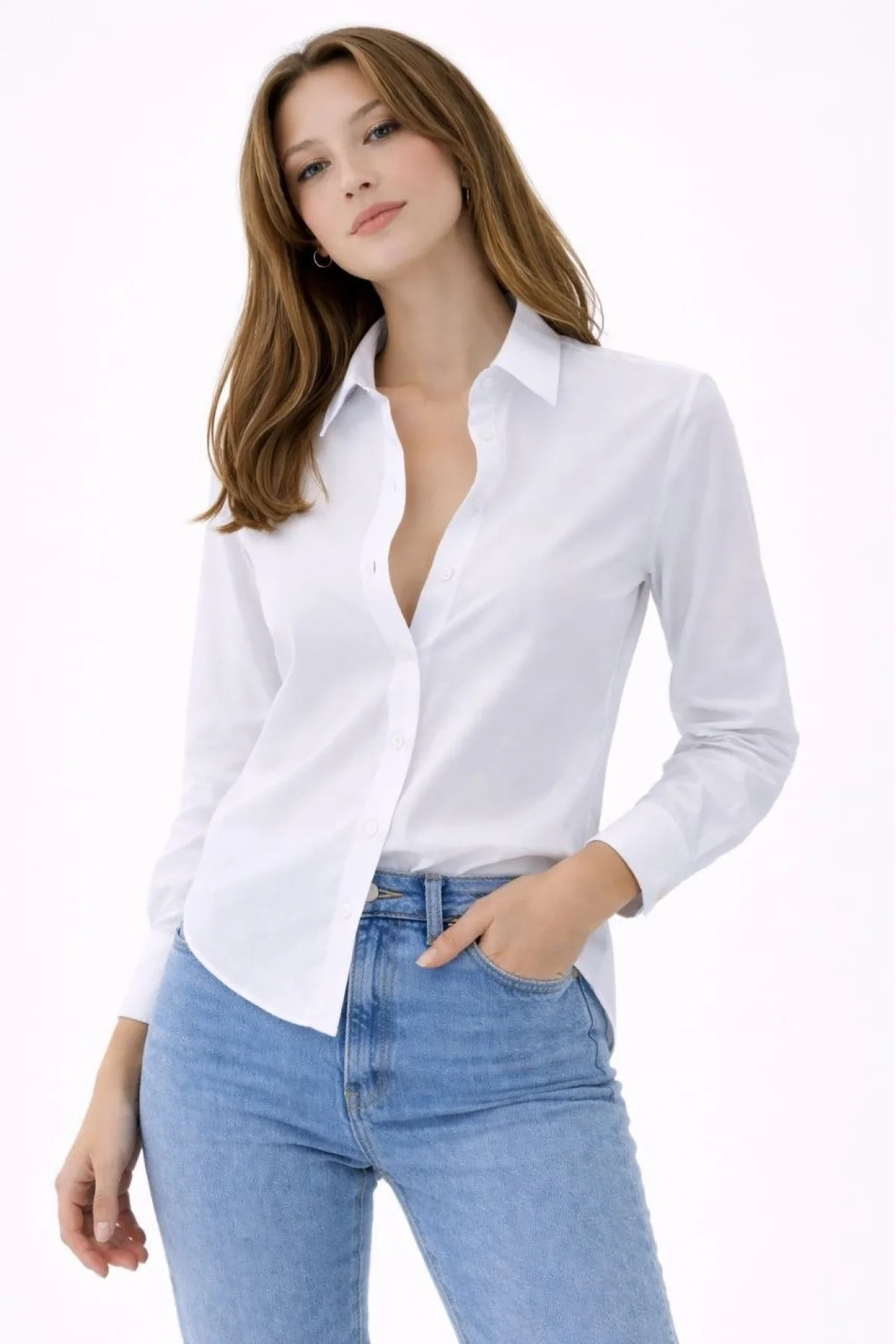 Kadın Uzun Kollu Gömlek Düğmeli Klasik Yaka Günlük ve Ofis Şıklığına uygun - Beyaz