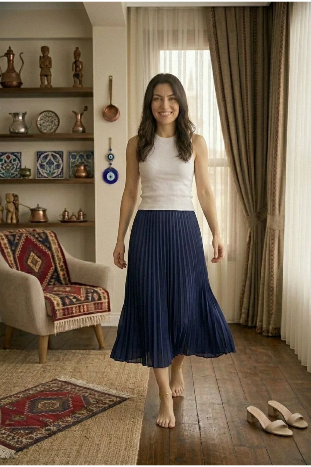 Kadın 90 Cm Saten Kumaş Pliseli Midi Etek Şık ve Zarif Tasarım - Lacivert