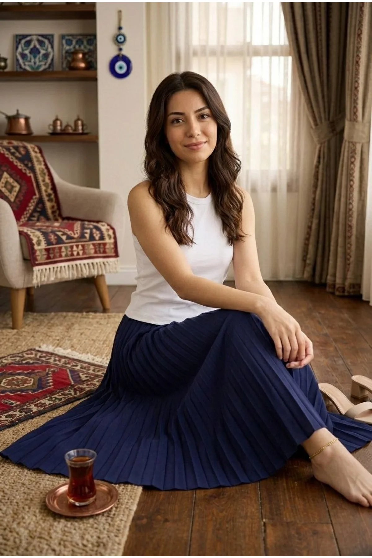 Kadın 90 Cm Saten Kumaş Pliseli Midi Etek Şık ve Zarif Tasarım - Lacivert