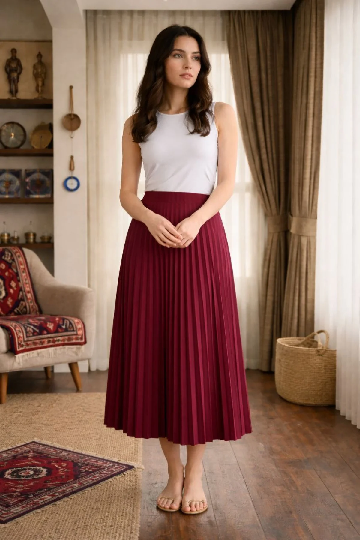 Kadın 90 Cm Saten Kumaş Pliseli Midi Etek Şık ve Zarif Tasarım - Bordo