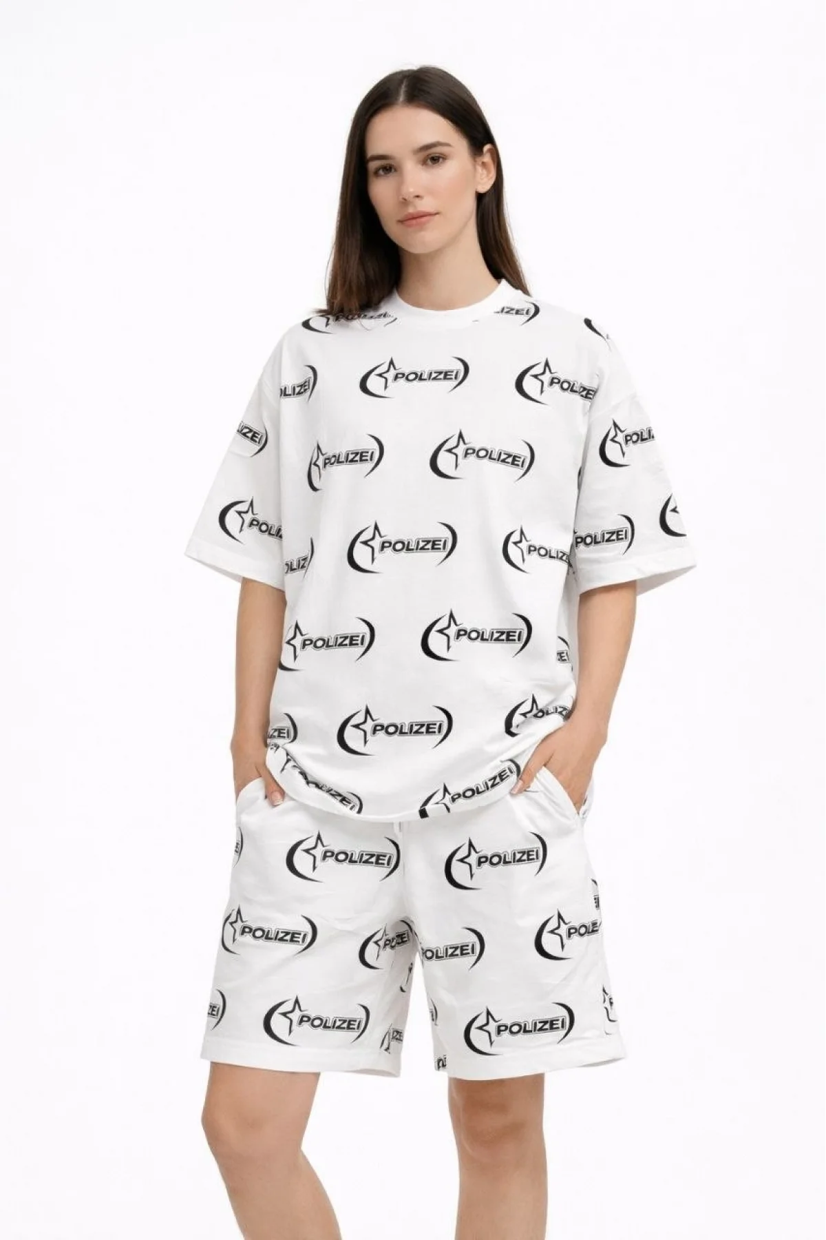 Kadın Oversize Ön ve Arka Baskılı Tişört Şort Takım Rahat Kalıp Yazlık Günlük Kombin - Beyaz