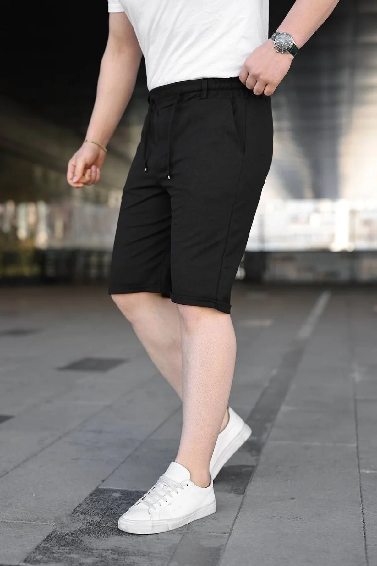 Erkek Diagonel Kumaş Duble Paça Cepli Bağcıklı Bel Lastikli ŞORT - Siyah