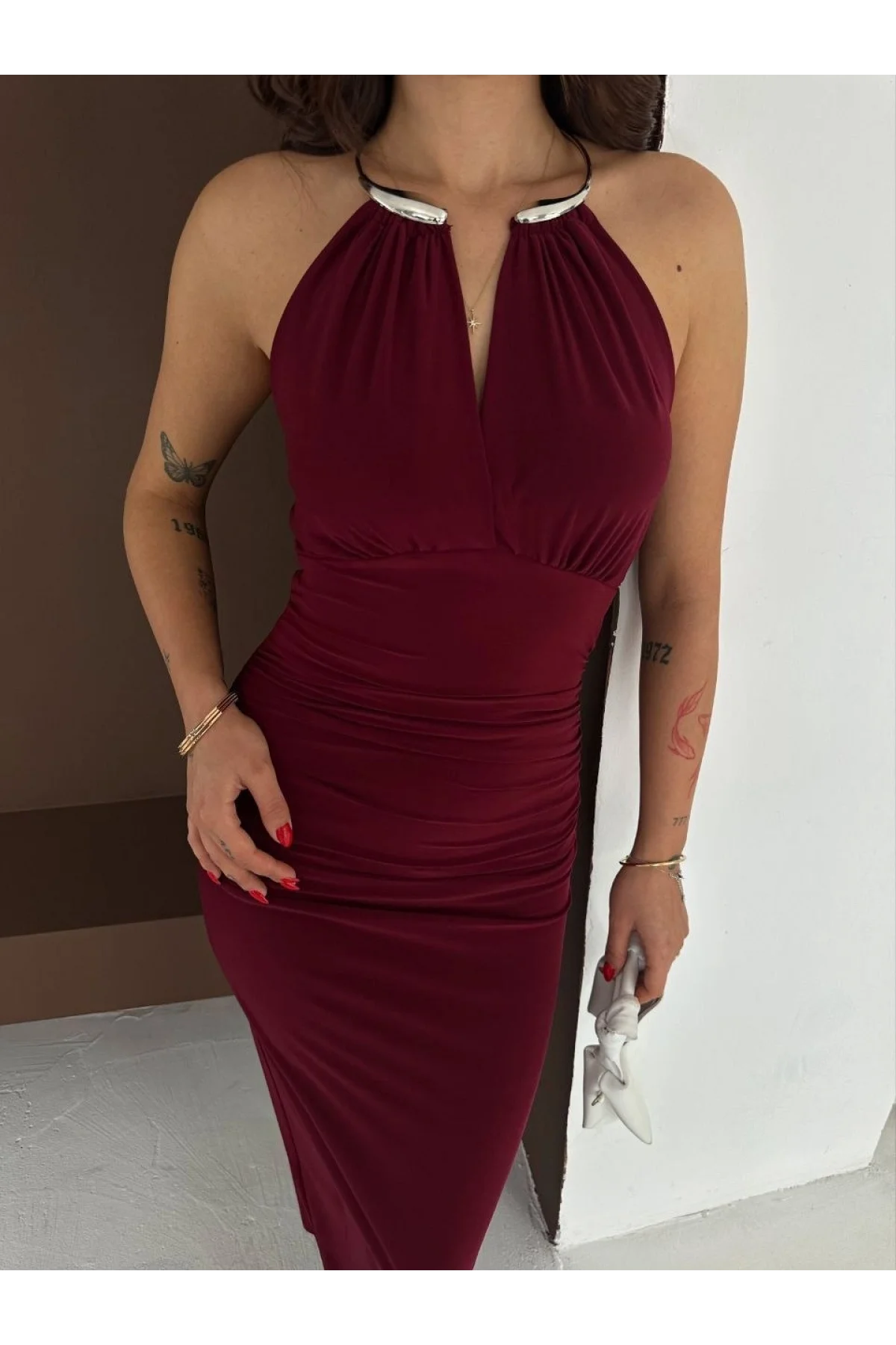 Kadın Uzun Abiye Elbise Yırtmaçlı Sırt Dekolteli Şık Gece Elbisesi - Bordo