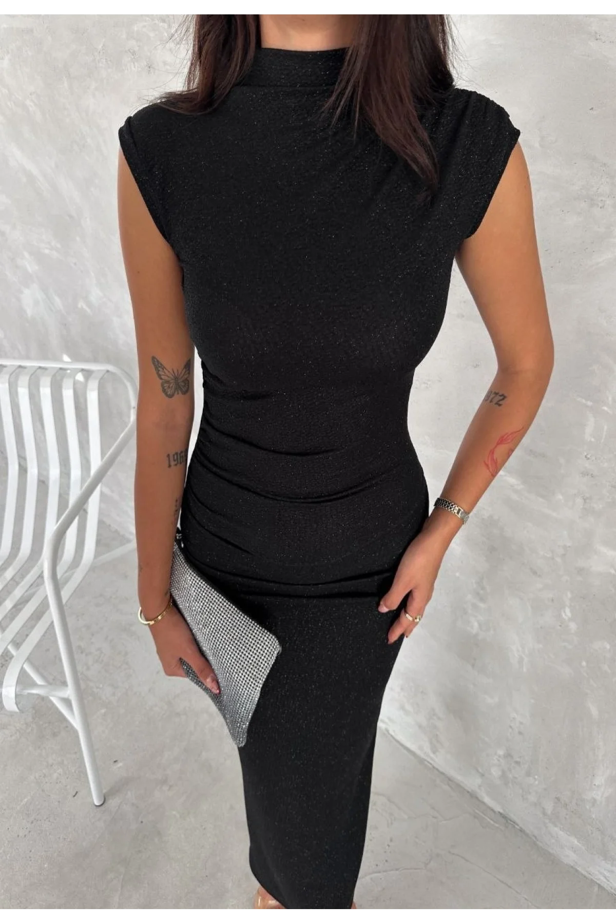 Kadın Likralı Simli Kumaş Yandan Yırtmaçlı Uzun Elbise Şık Kolsuz Abiye - Siyah