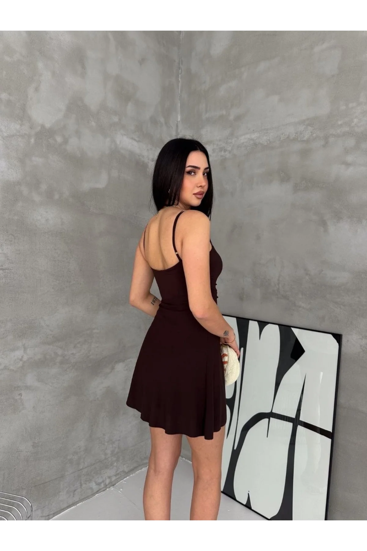 Kadın Askılı Şifon Mini Elbise Drapeli Bel Vücuda Oturan Yazlık Şık - Kahverengi