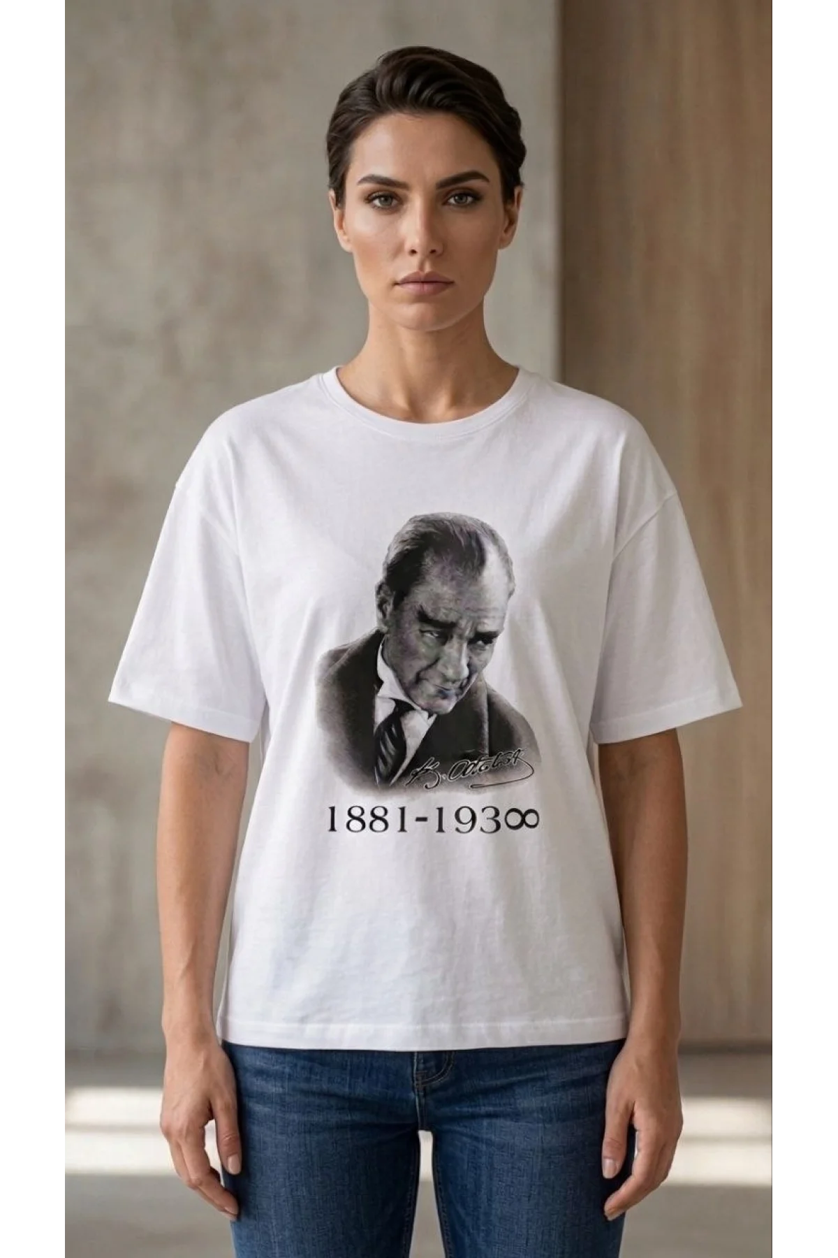 Kadın Atatürk Baskılı Tişört Kısa Kollu Bisiklet Yaka T-Shirt - Beyaz