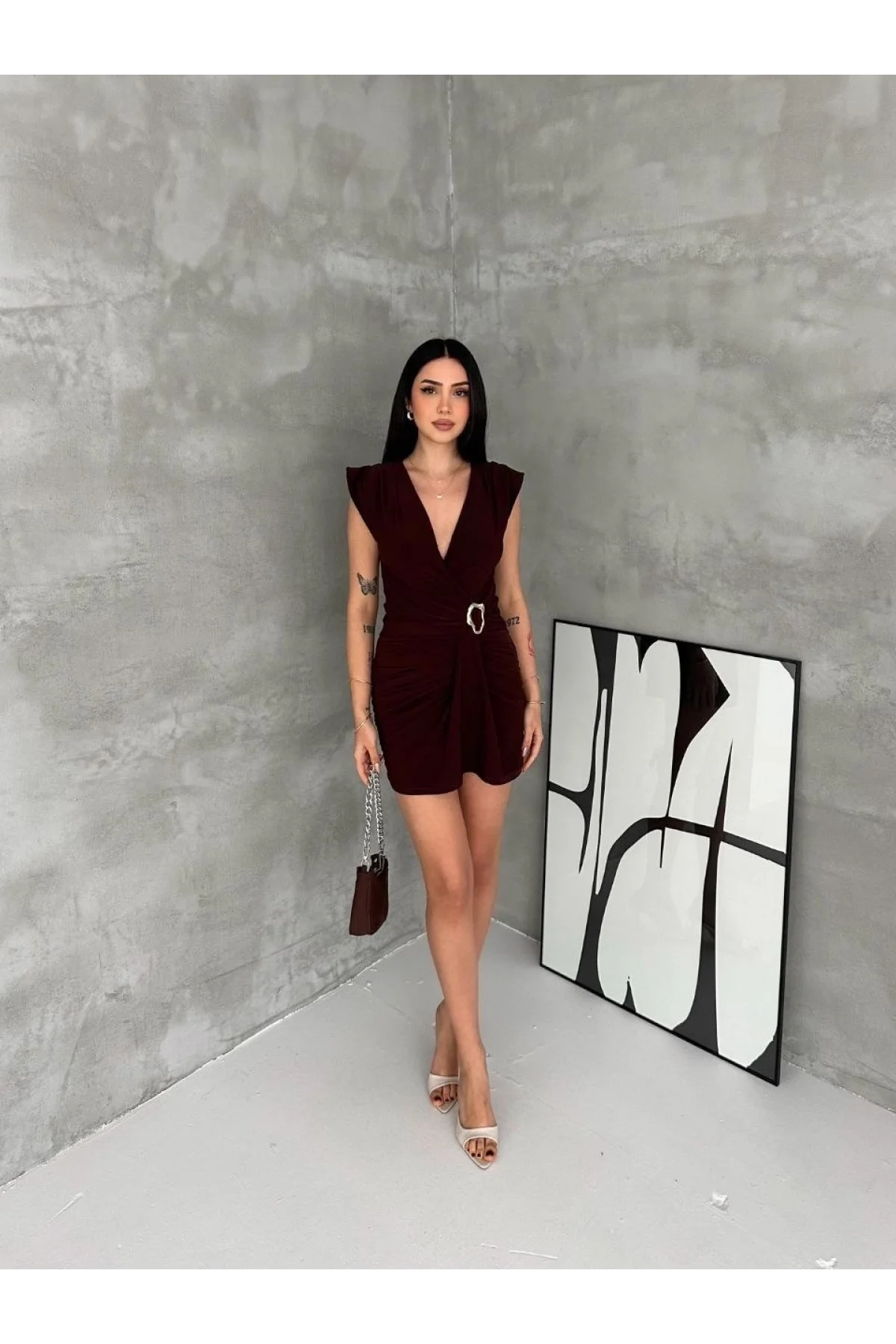 Kadın Kruvaze Drapeli Tokalı Mini Elbise Şık Gece Davet Abiye - Kahverengi