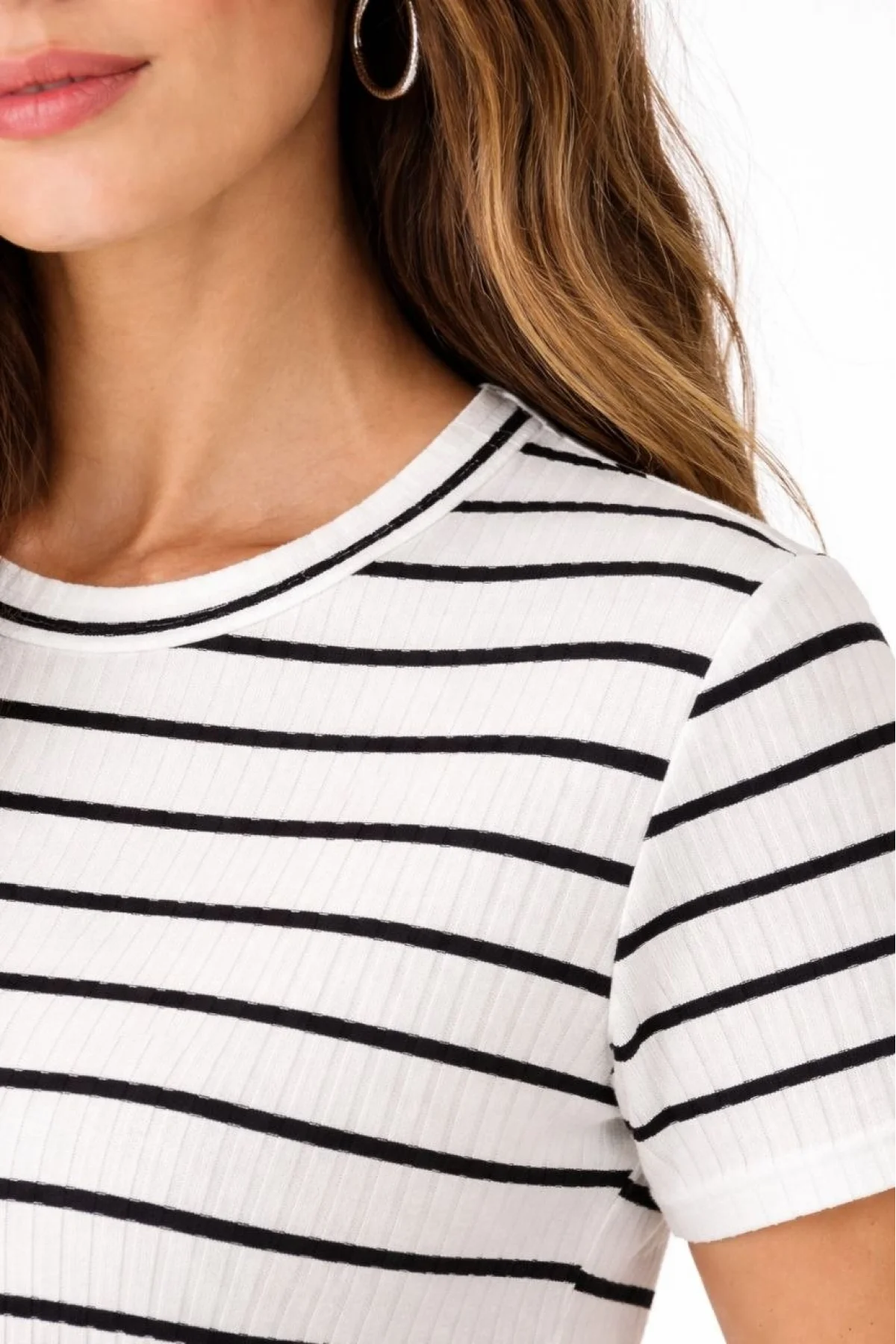 Kadın Çizgili Yazlık Triko T-Shirt Bisiklet Yaka Rahat Kalıp Tişört - Beyaz