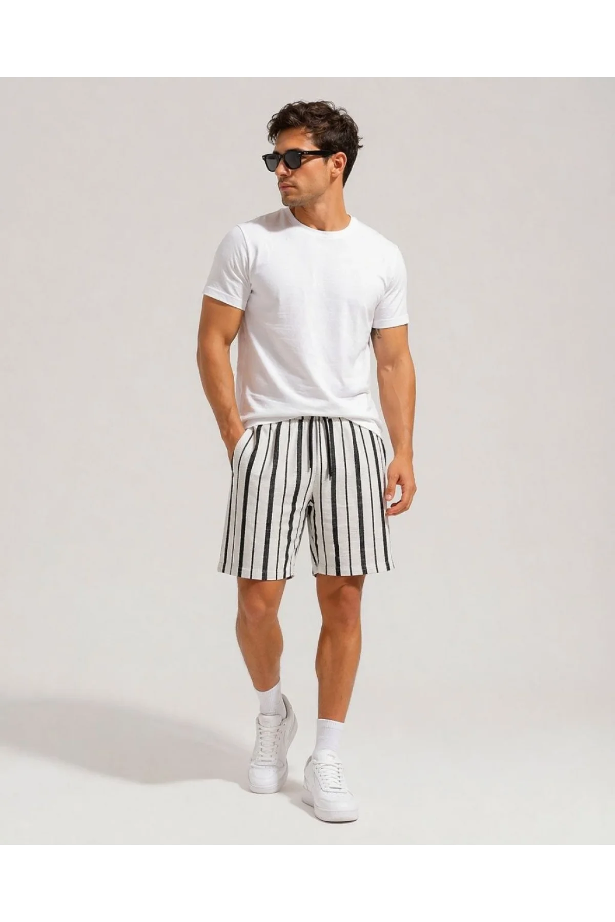 Erkek Çizgili Yazlık Şort Dokuma Kumaş Lastikli Bel Cepli Rahat Kesim - Ekru