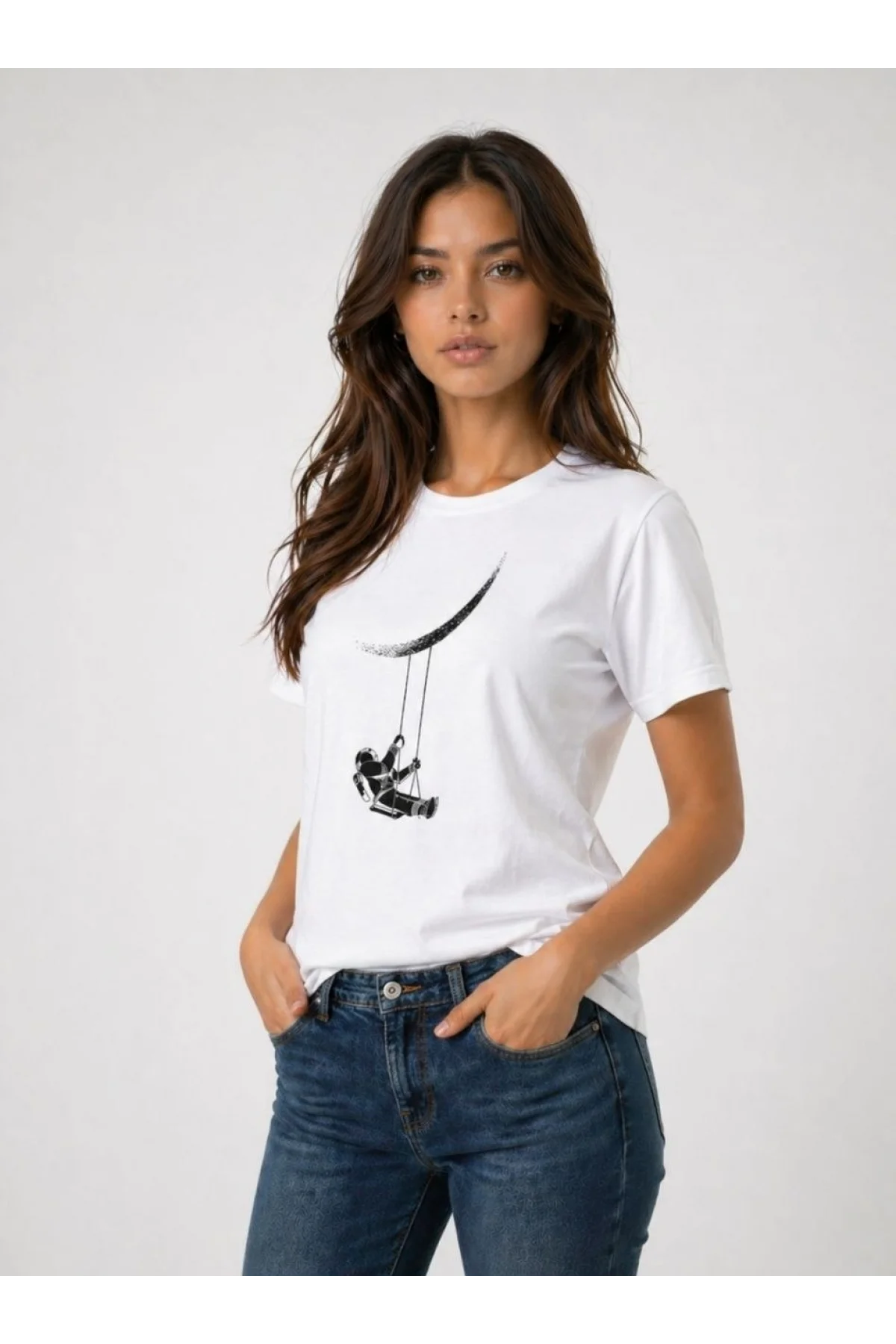 Kadın Astronot Ay Temalı Tişört Kısa Kol Yazlık Bisiklet Yaka T-Shirt - Beyaz