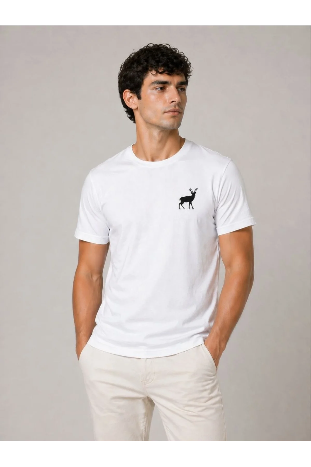 Erkek Minimal Geyik Logolu Tişört Bisiklet Yaka Kısa kol Yazlık T-Shirt - Beyaz