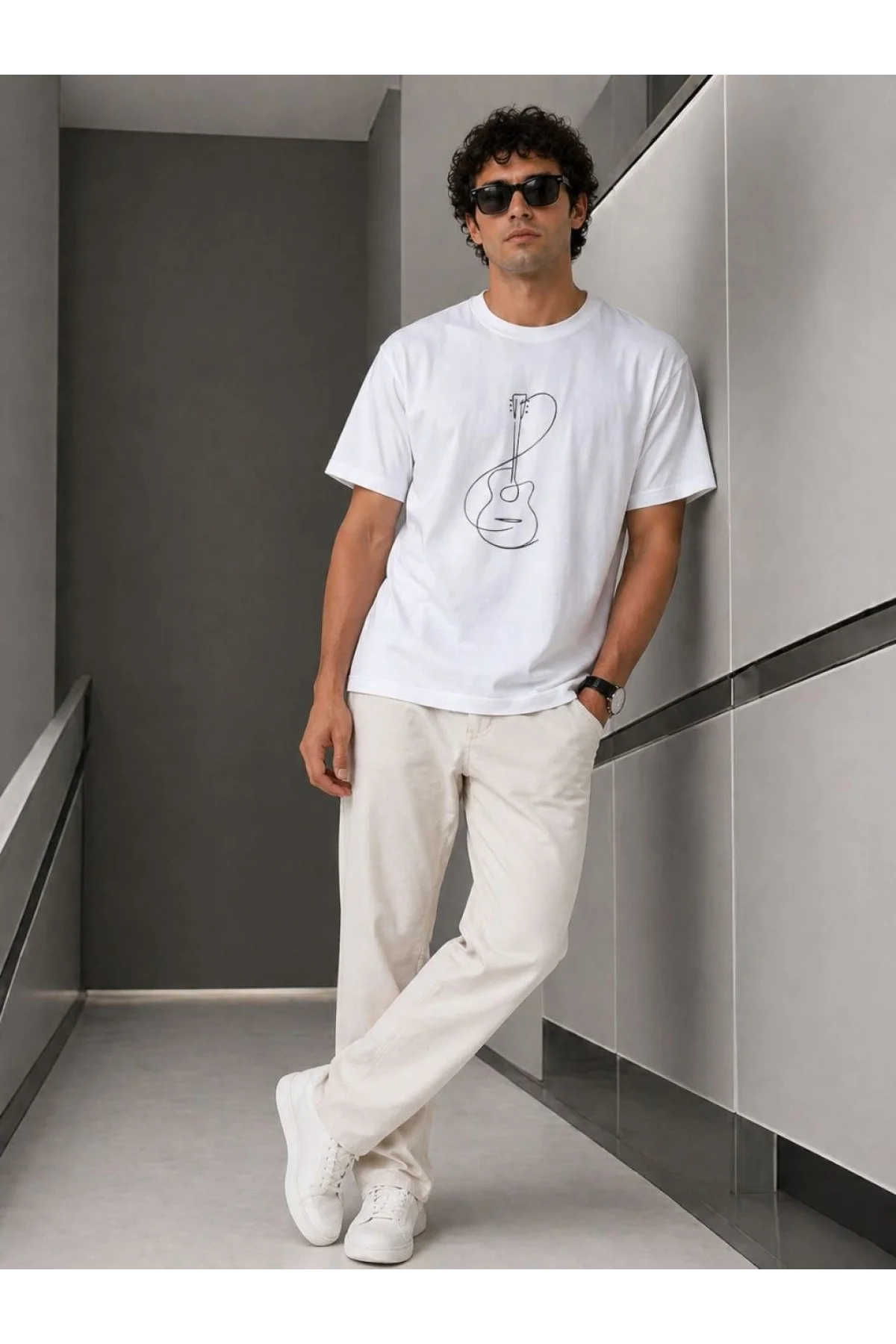 Erkek Minimal Gitar Baskılı Tişört T-Shirt Yazlık Kısa Kol Bisiklet Yaka T-Shirt - Beyaz