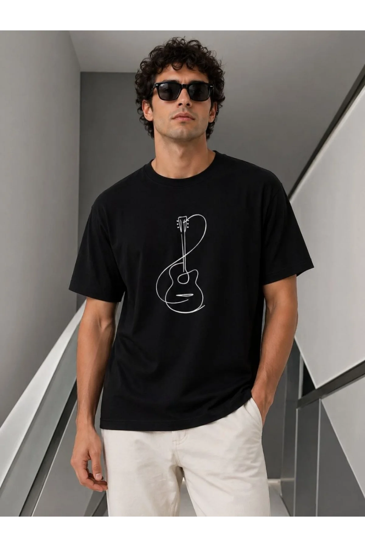 Erkek Minimal Gitar Baskılı Tişört T-Shirt Yazlık Kısa Kol Bisiklet Yaka T-Shirt - Siyah