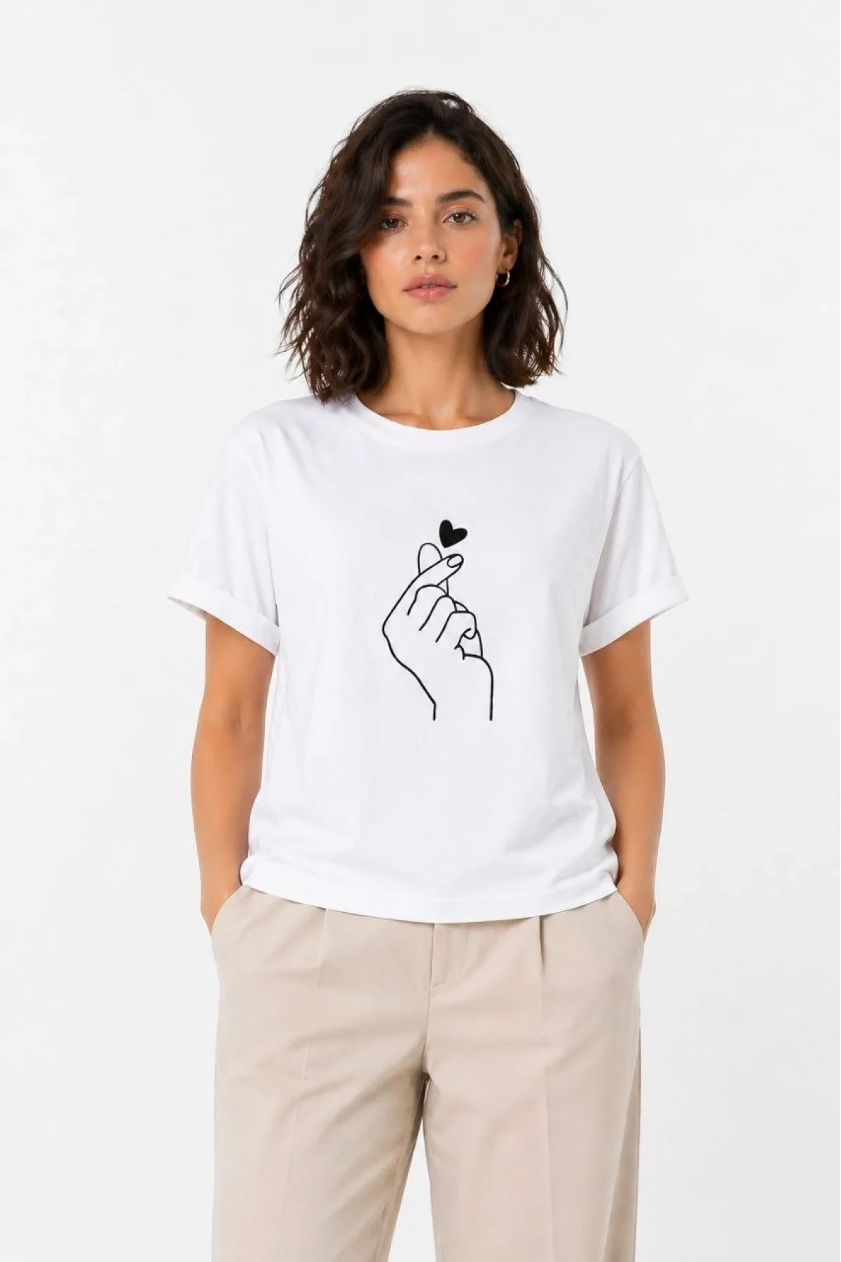Kadın Kore Parmak Kalp Aşk Temalı Minimal Baskılı Tişört Yazlık Kısa Kol T-Shirt  - Beyaz
