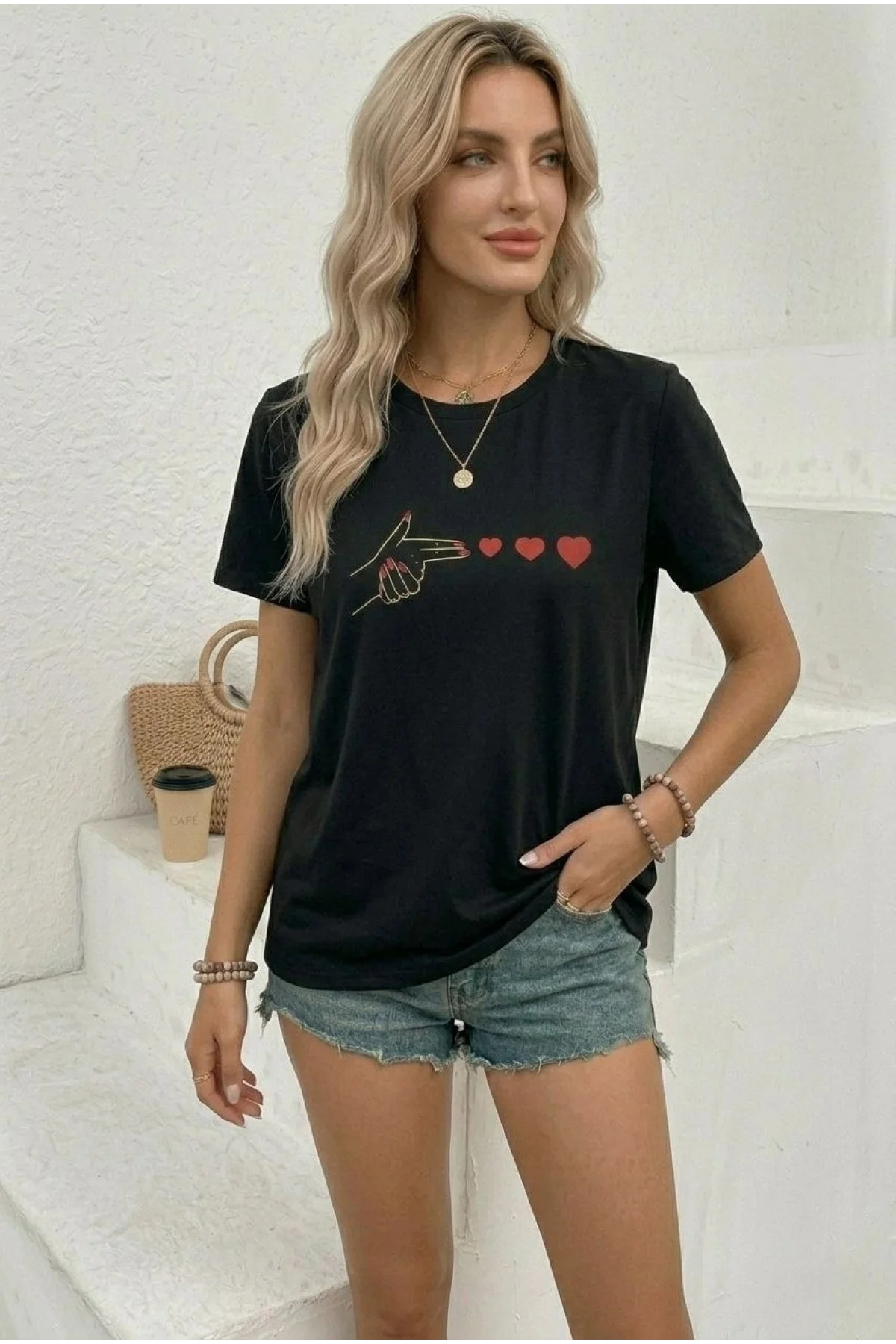 Kadın Minimal Kalp İşaret Baskılı Tişört Kısa Kol Yazlık T-Shirt - Siyah