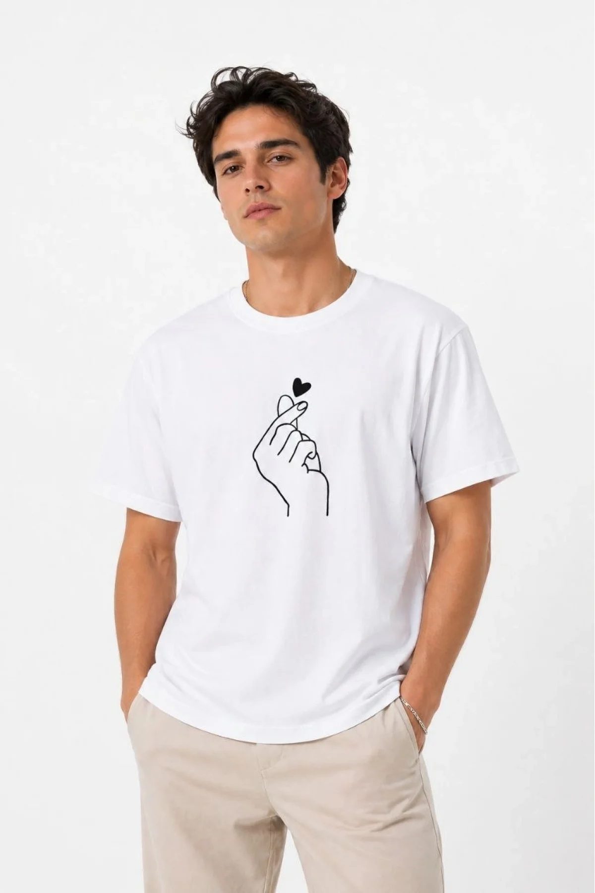 Erkek Kore Parmak Kalp Aşk Temalı Minimal Baskılı Tişört Yazlık Kısa Kol T-Shirt - Beyaz