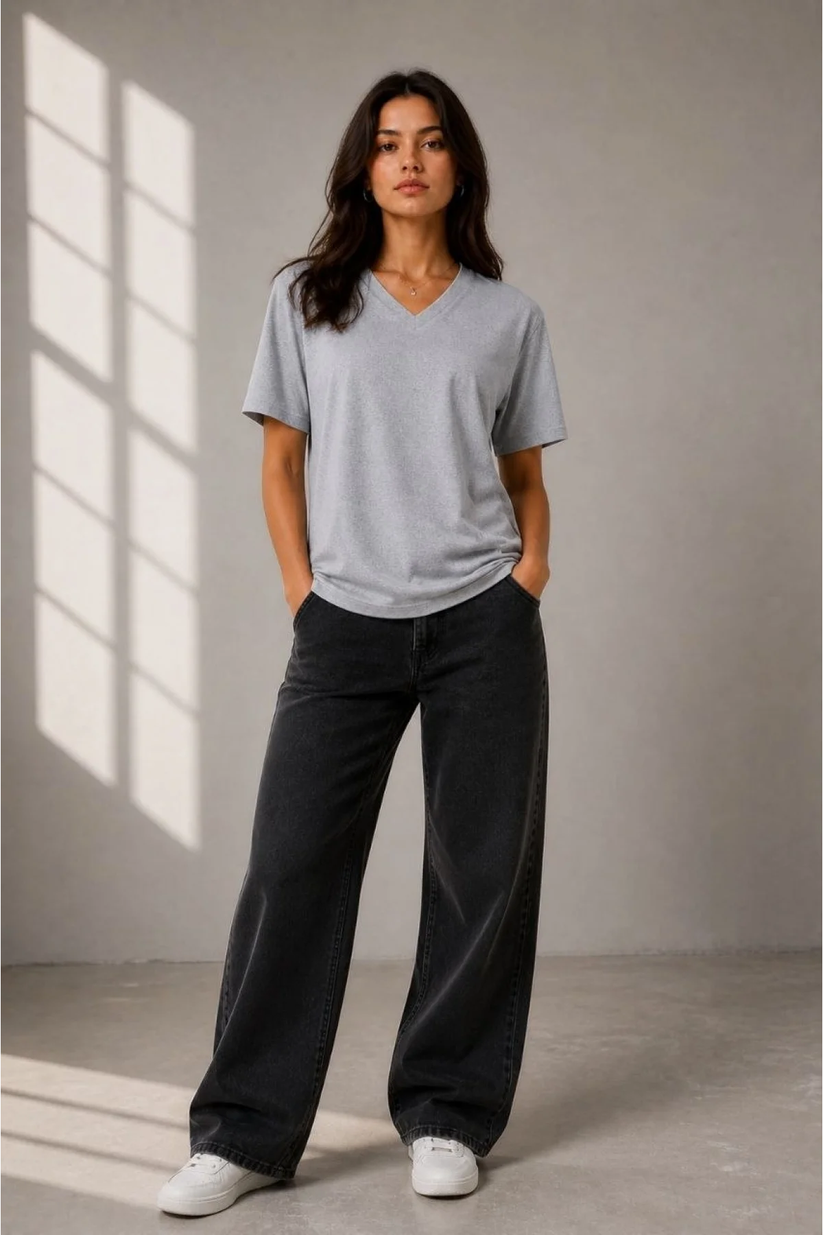Kadın V Yaka Basic Tişört Kısa Kol Yazlık Regular Fit T-Shirt - Gri