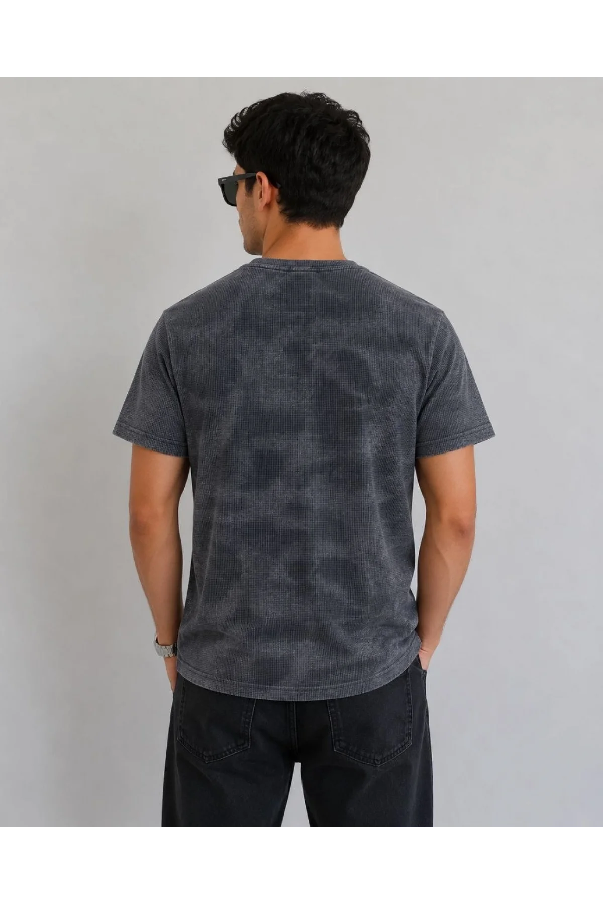 Erkek Batik Desenli Tişört Bisiklet Yaka Kısa Kol Regular Fit T-shirt - Füme