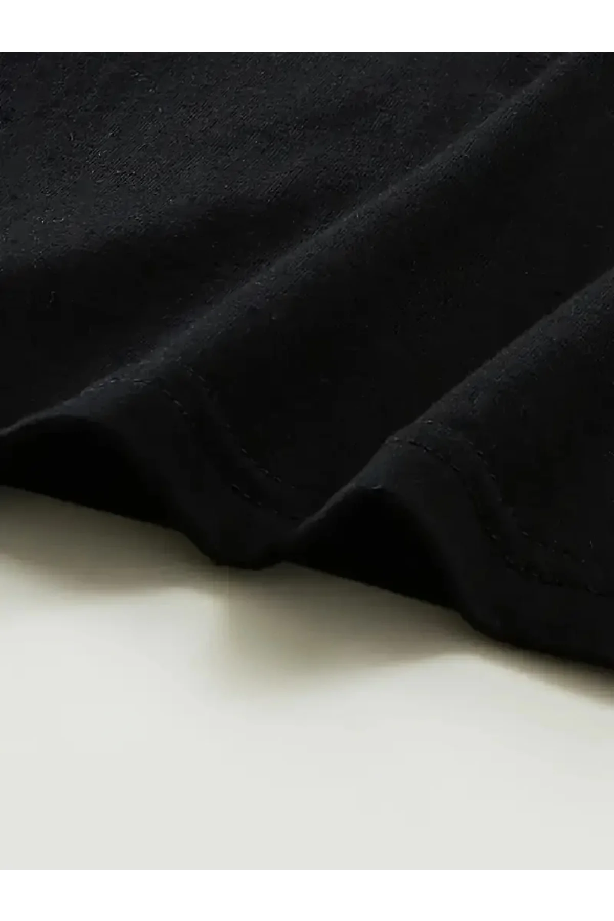 [Günlük T-Shirt] Hafif Kadın Günlük T-Shirt | Bol Kesim, Kısa Kollu, Yuvarlak Yaka, Eğlenceli Karikatür Ayı ve Umrumda Değil Baskı - Günlük Stil, İlkbahar/Yaz- Siyah