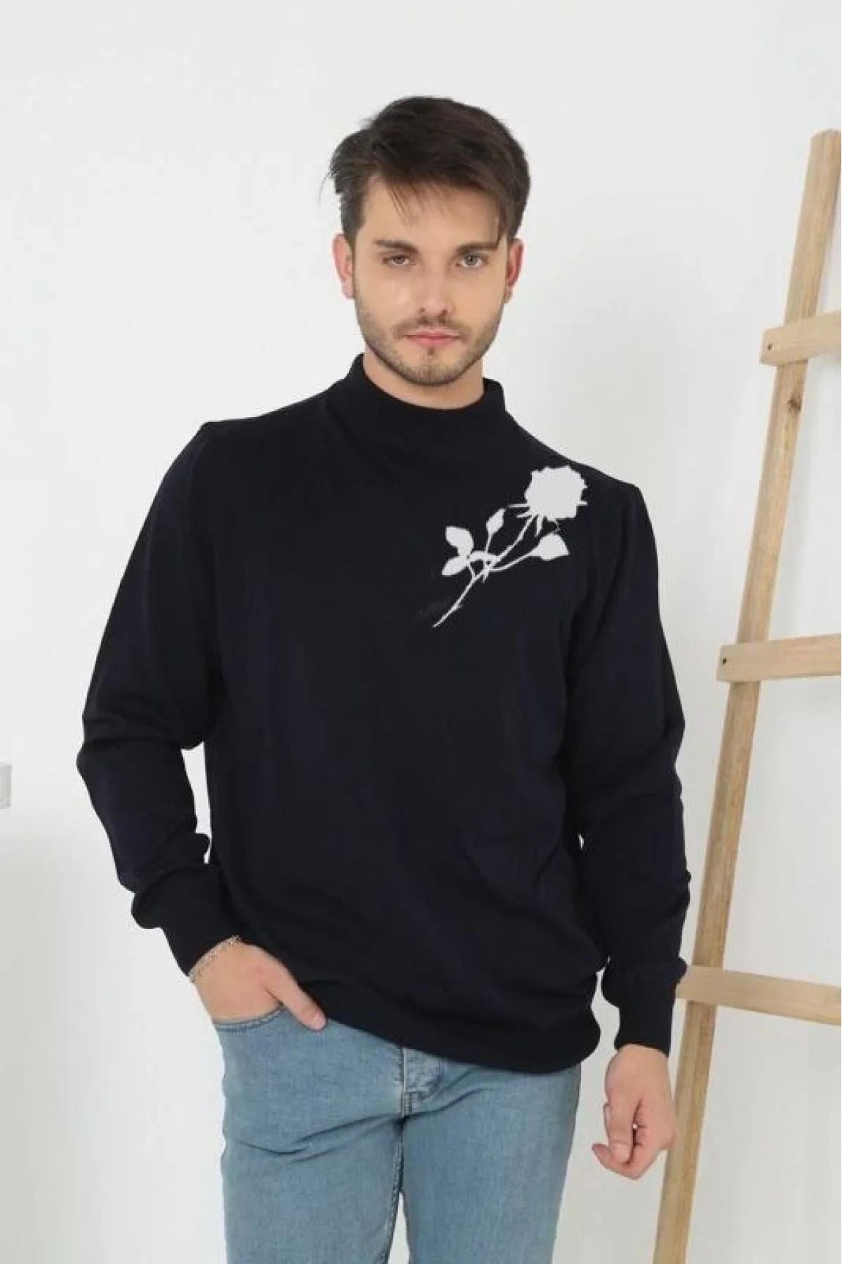 Erkek Yarım Bağazlı Kazak Baskılı Dokuma Triko - Siyah