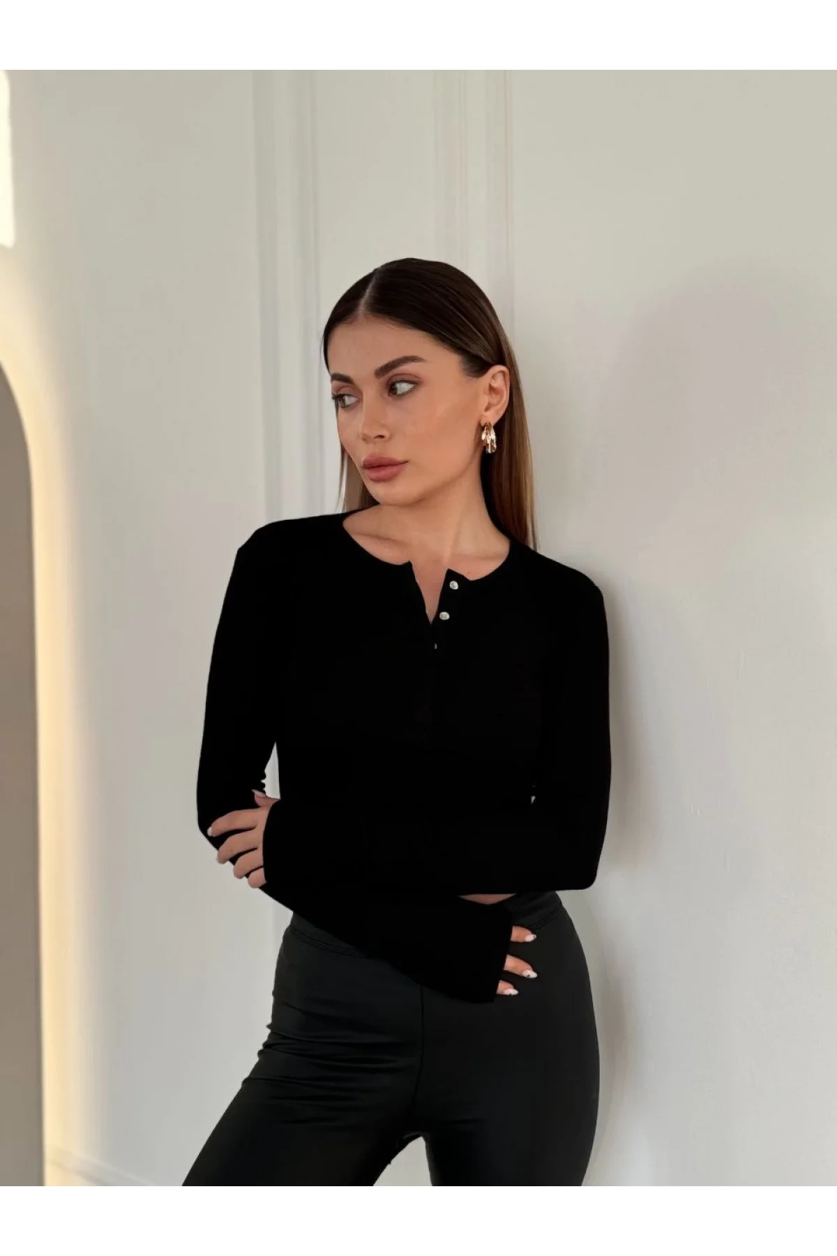 Cıt Cıt Detaylı Uzun Kollu Crop - Siyah