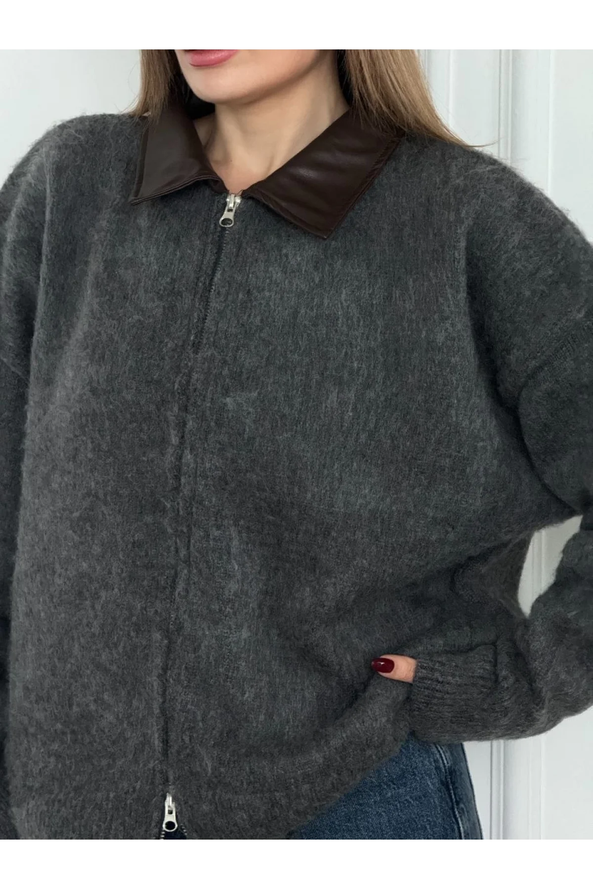 Deri Yakalı Pamuk dokulu Çift Taraflı Çalışan Fermuar Ceket - Füme