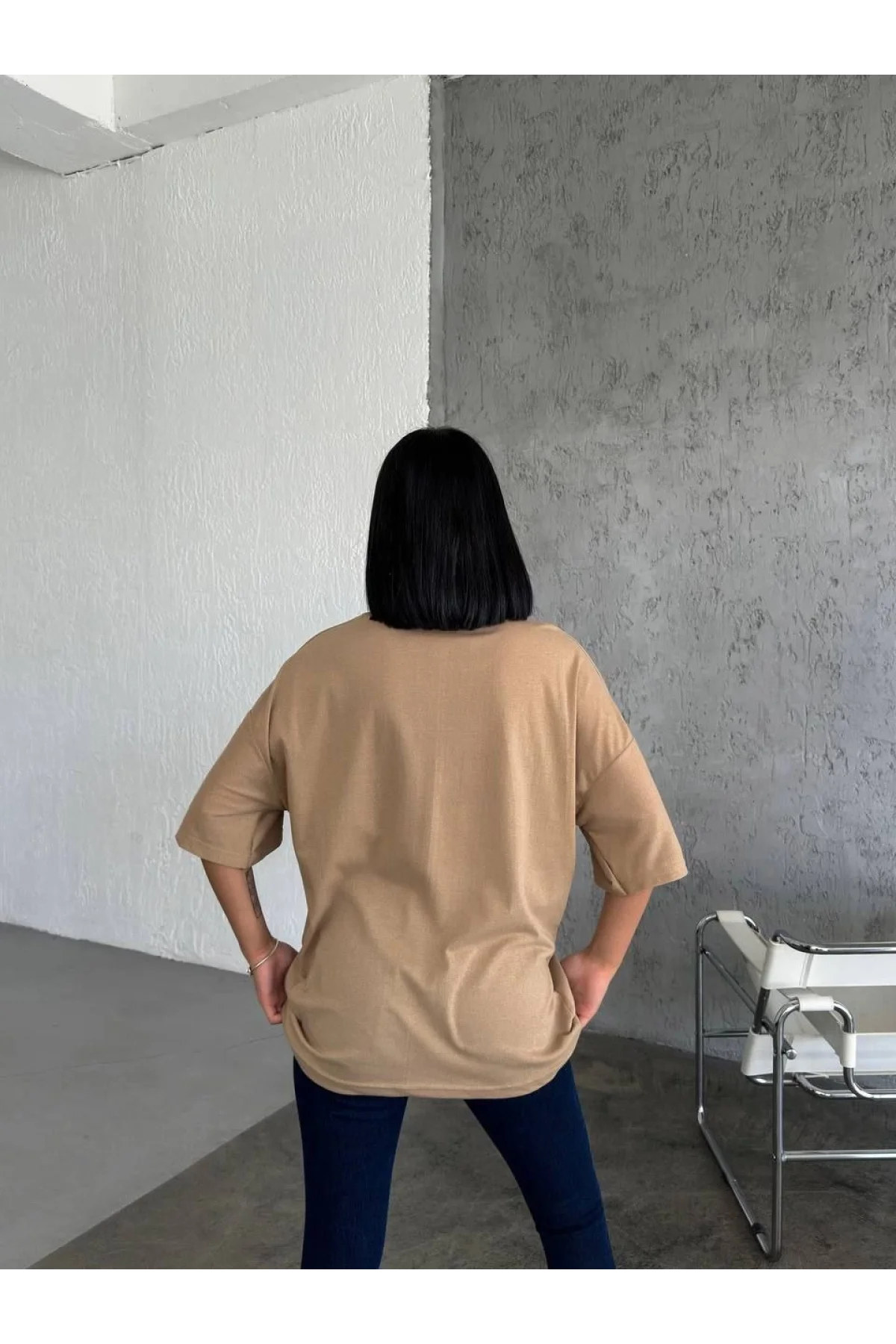 Kadın Düz T-Shirt Kısa Kol Bisiklet Yaka Ovarsize Rahat Kalıp Günlük Tişört - Bej