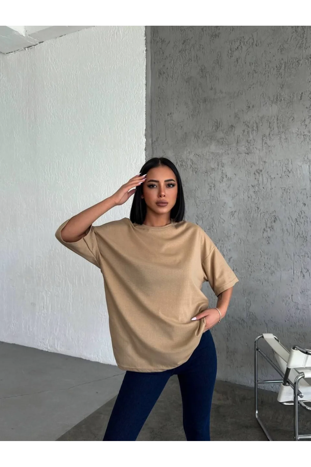 Kadın Düz T-Shirt Kısa Kol Bisiklet Yaka Ovarsize Rahat Kalıp Günlük Tişört - Bej