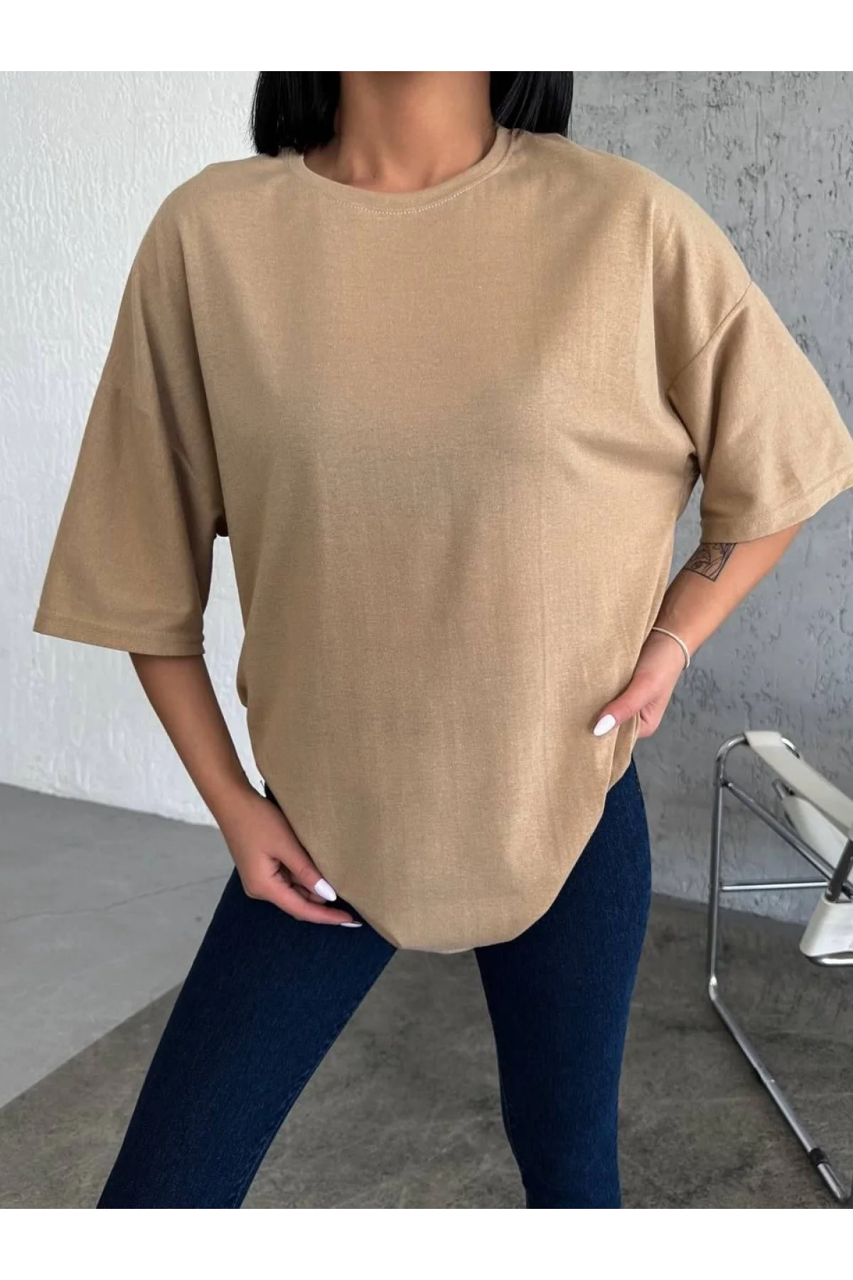 Kadın Düz T-Shirt Kısa Kol Bisiklet Yaka Ovarsize Rahat Kalıp Günlük Tişört - Bej