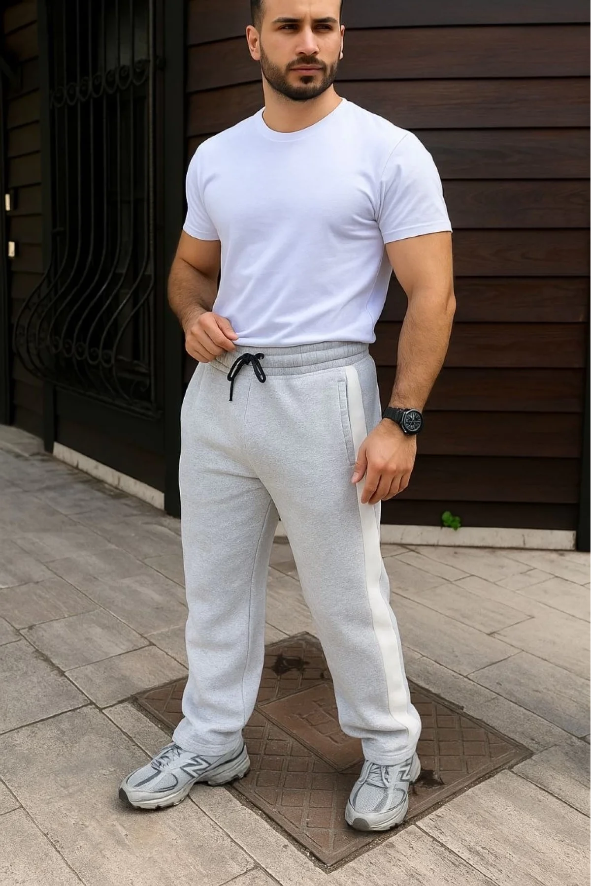 Erkek Üç İplik Kışlık Pamuklu Yandan Garneli Kalın Bej Şeritli Cepli Eşofman Altı - Gri