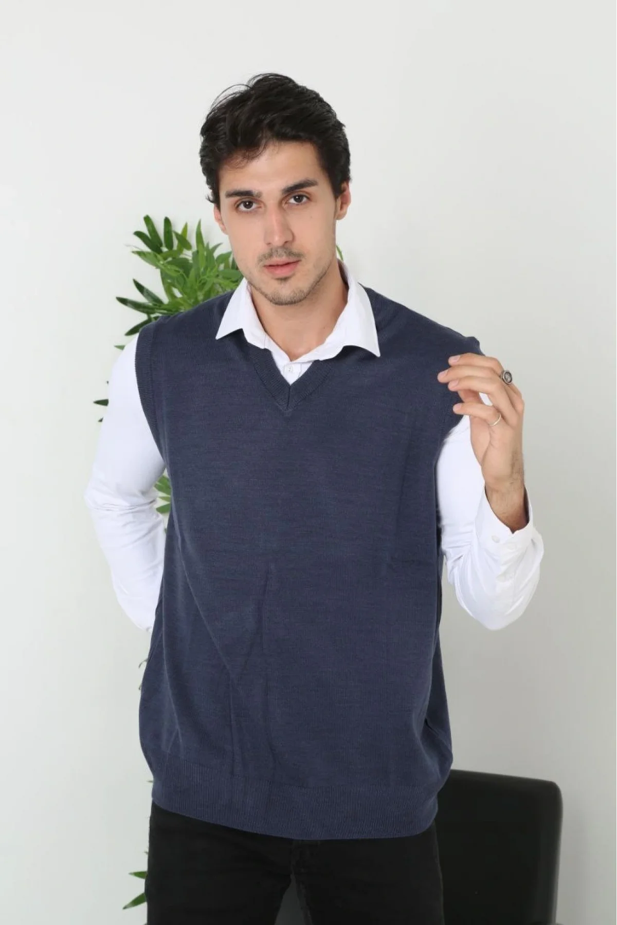 Erkek V Yaka Kolsuz Süveter Triko Kazak yumuşak dokulu Pamuklu ince Dokuma Rahat Regular kalıp - Lacivert