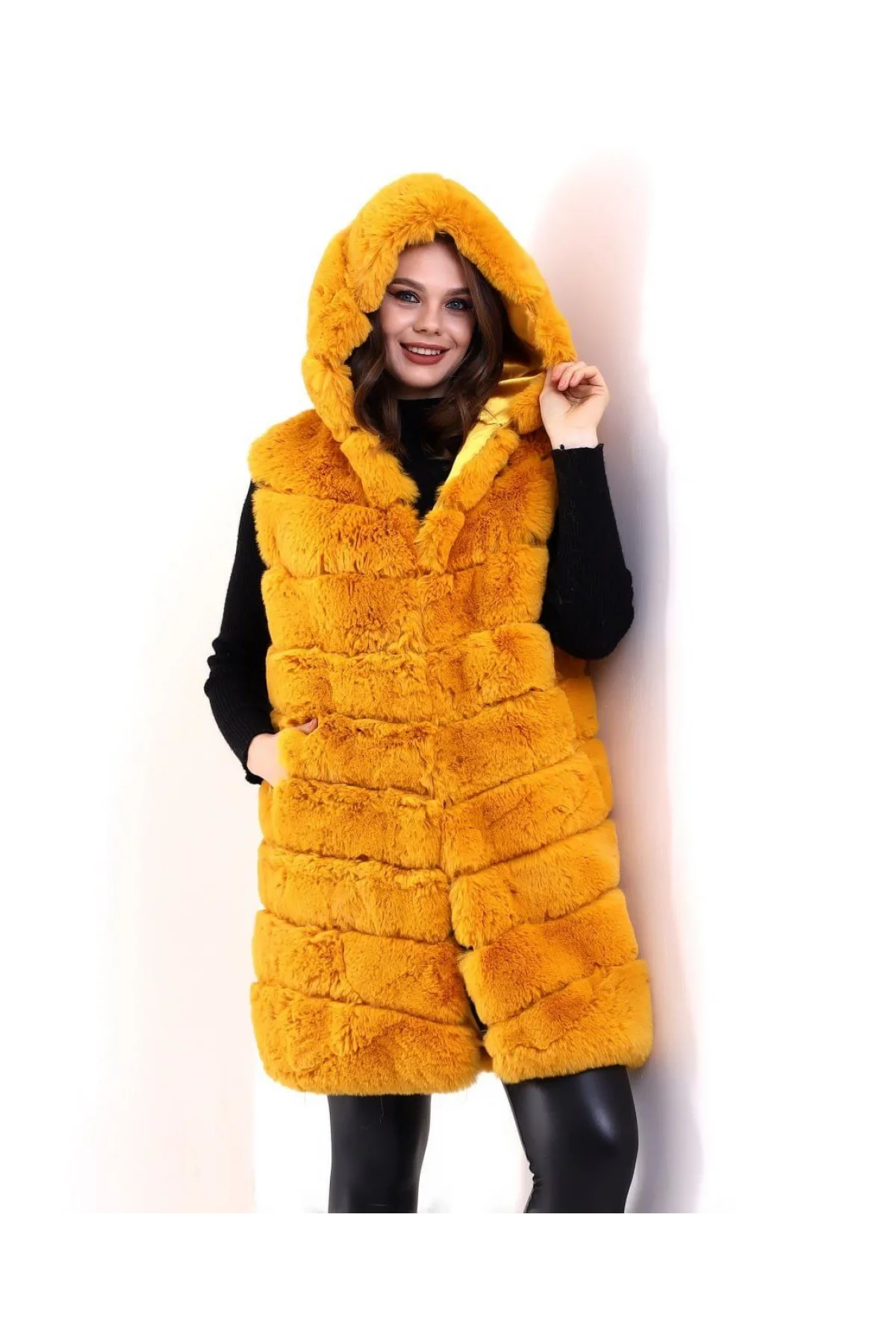 Kadın Kapşonlu Peluş Kürk Yelek Premium Kalite, Tam Astarlı, Uzun Model - Sarı