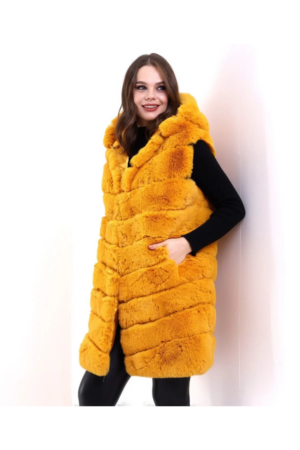 Kadın Kapşonlu Peluş Kürk Yelek Premium Kalite, Tam Astarlı, Uzun Model - Sarı