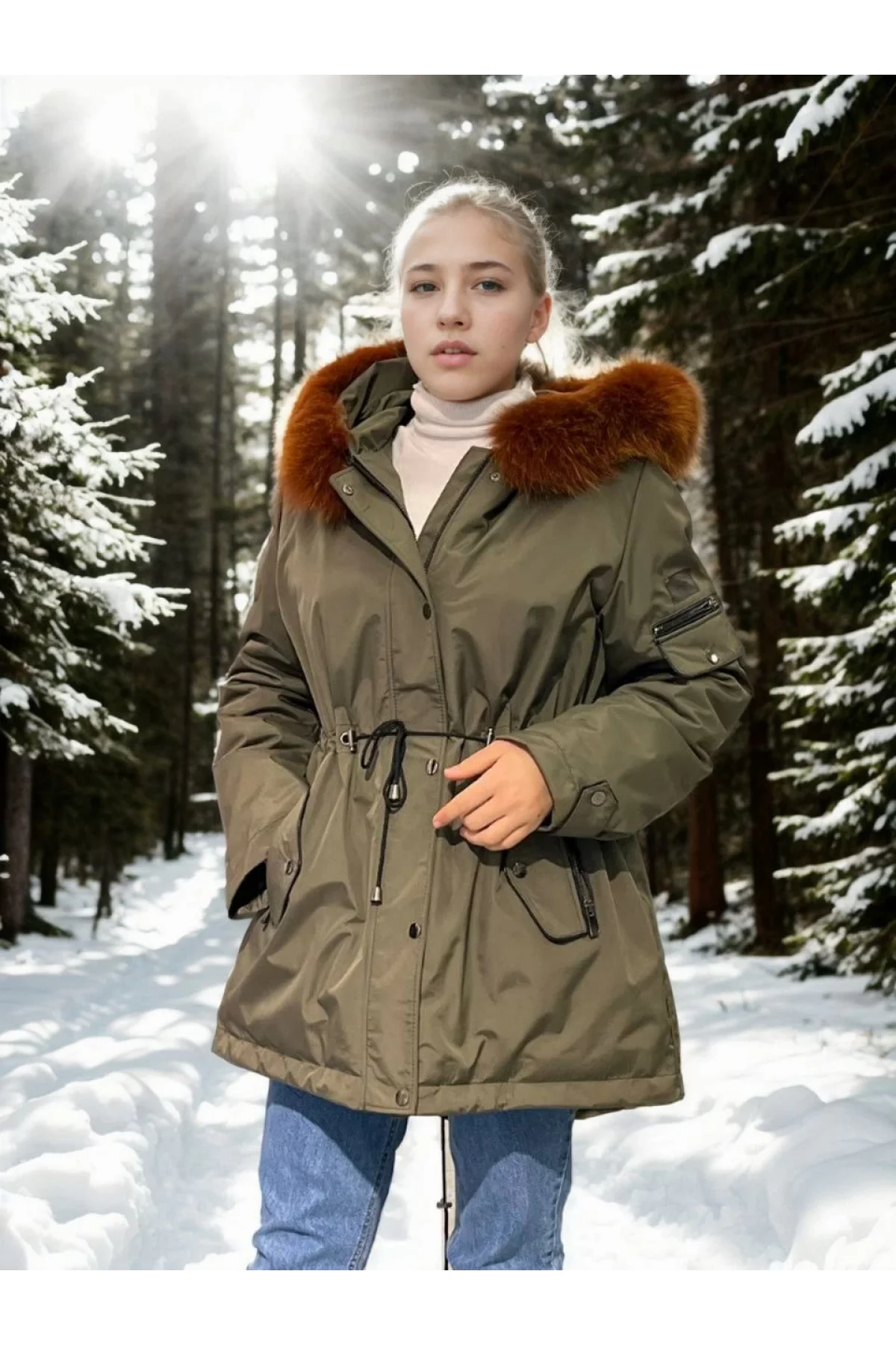 Kadın Su Geçirmez Kapüşonlu Mont - Haki