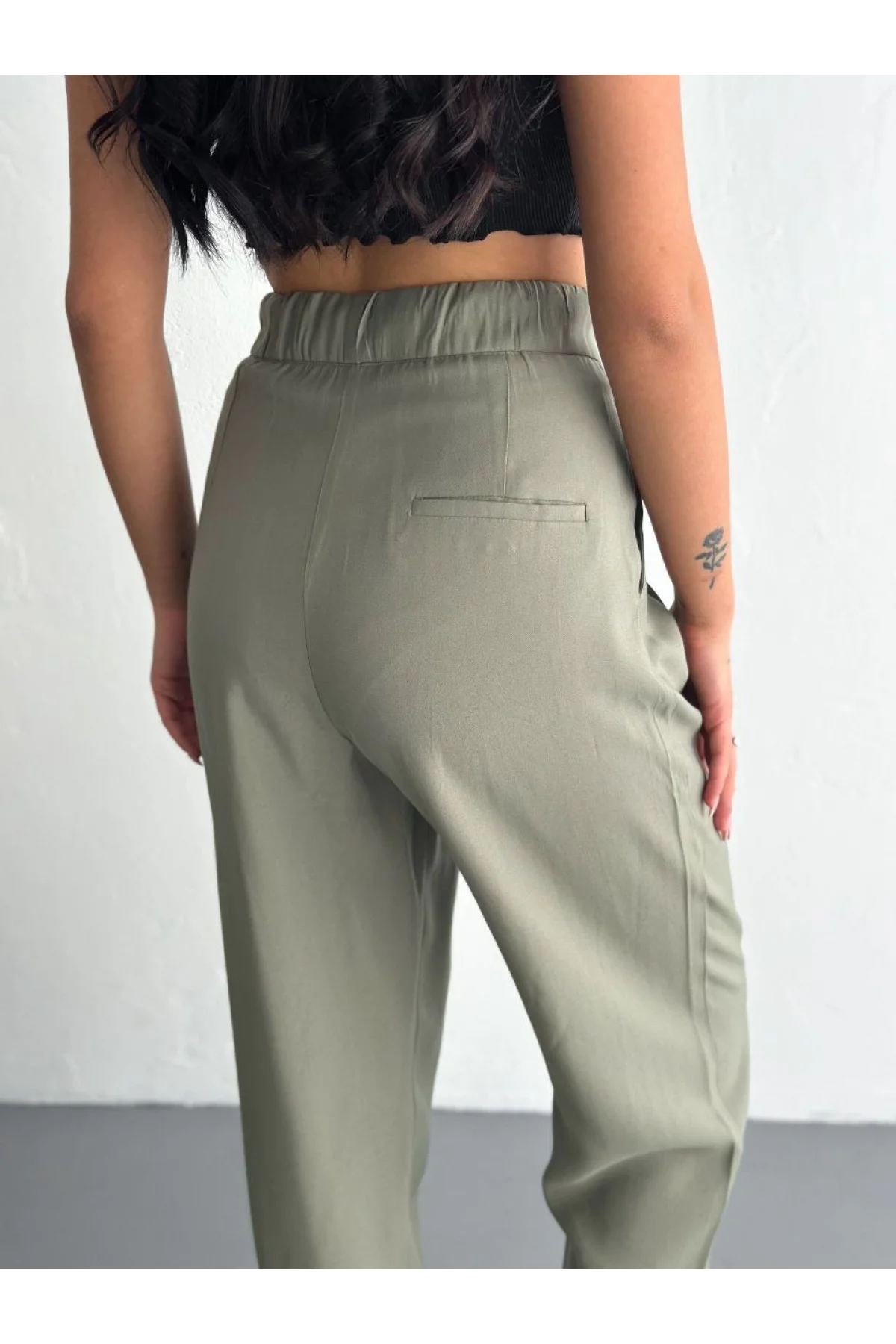 Kadın Yüksel Bel Beli Bağcıklı Cepli Rahat Paça Pantalon - Su Yeşili