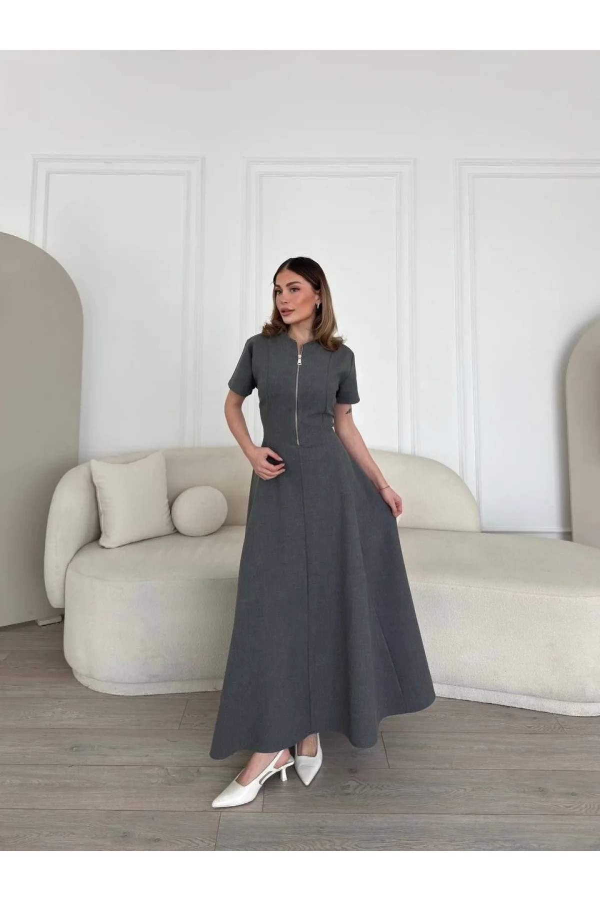 Kısa Kollu Önden Fermuarlı Çan Etekli Uzun Elbise - Antrasit