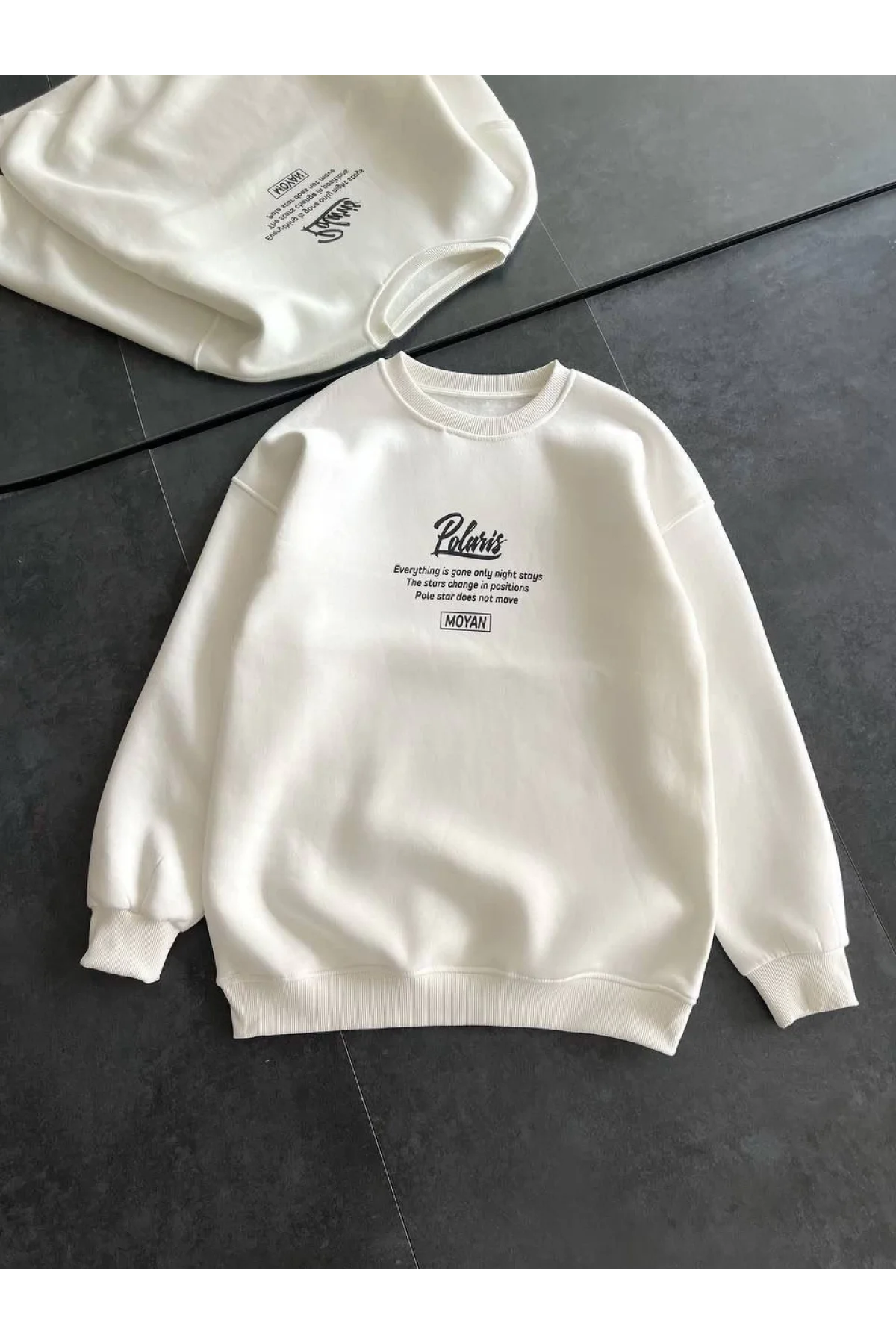 Kışlık Bisiklet Yaka Ön Ve Arka Baskılı SweatShirt - Beyaz