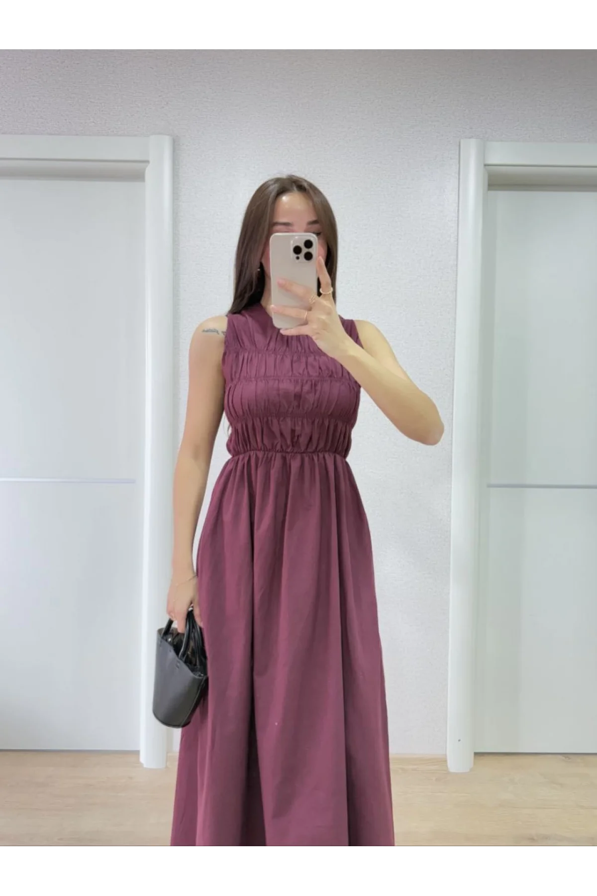 Kolsuz Göğüs Lastıklı %100 Poplin Uzun Elbise - Bordo